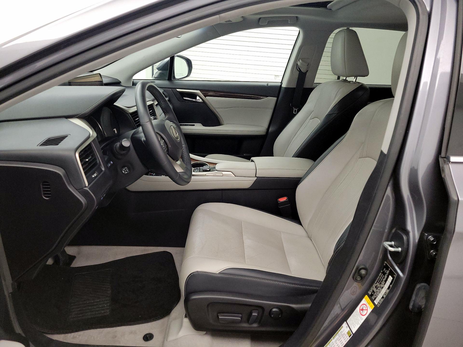 Thumbnail: 2018 Lexus RX - 11