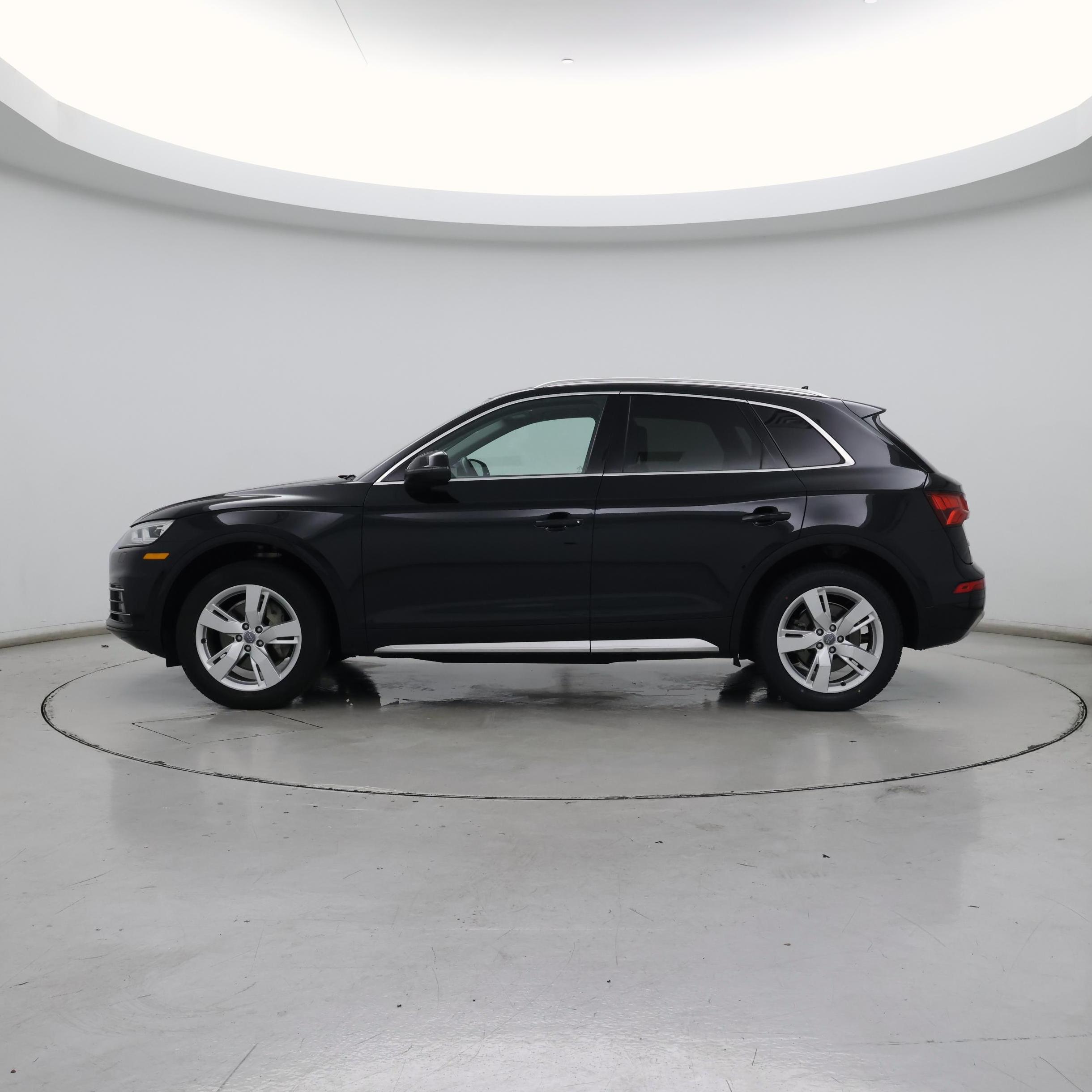 Thumbnail: 2018 Audi Q5 - 3