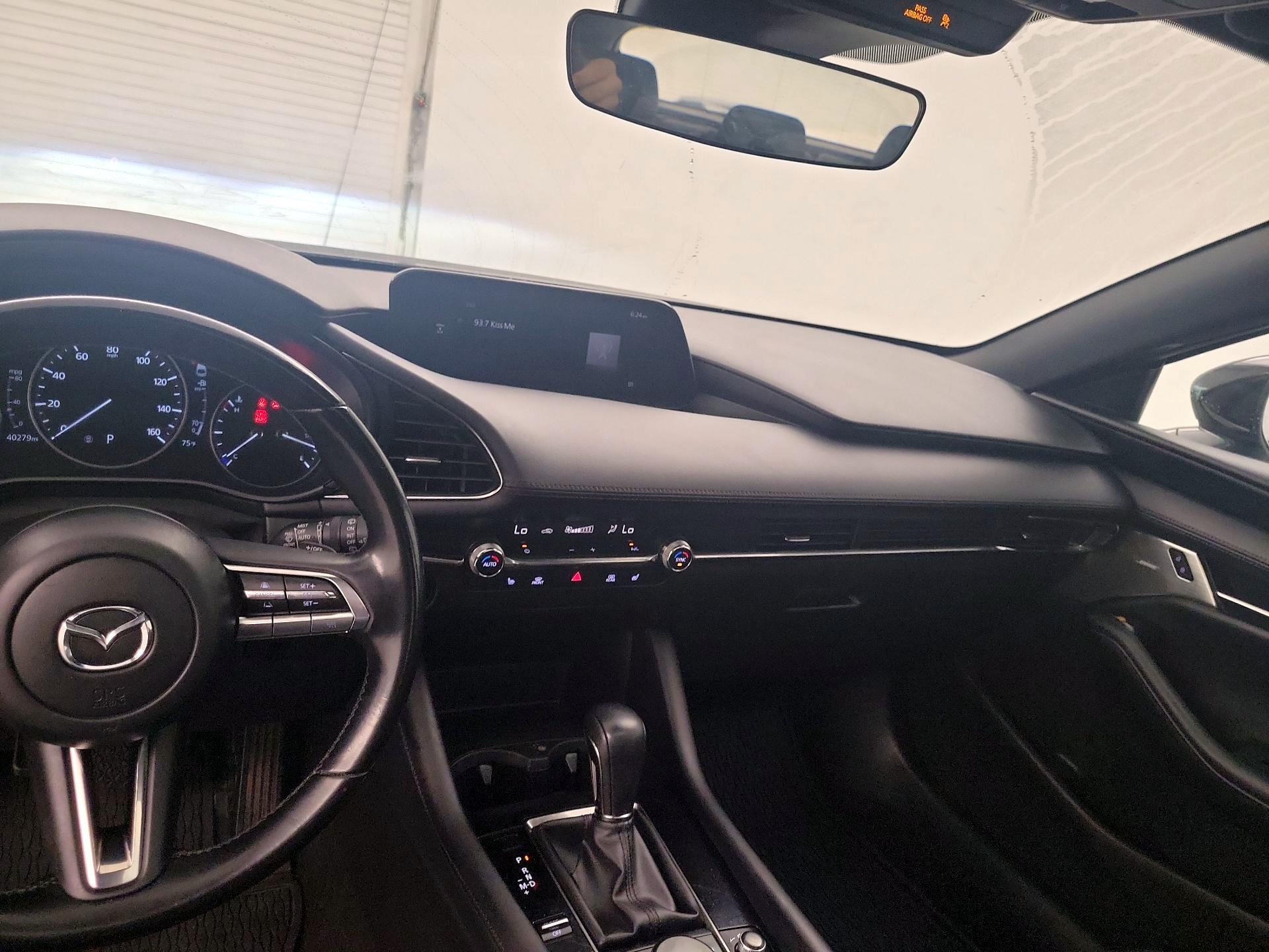Thumbnail: 2022 Mazda Mazda3 - 9