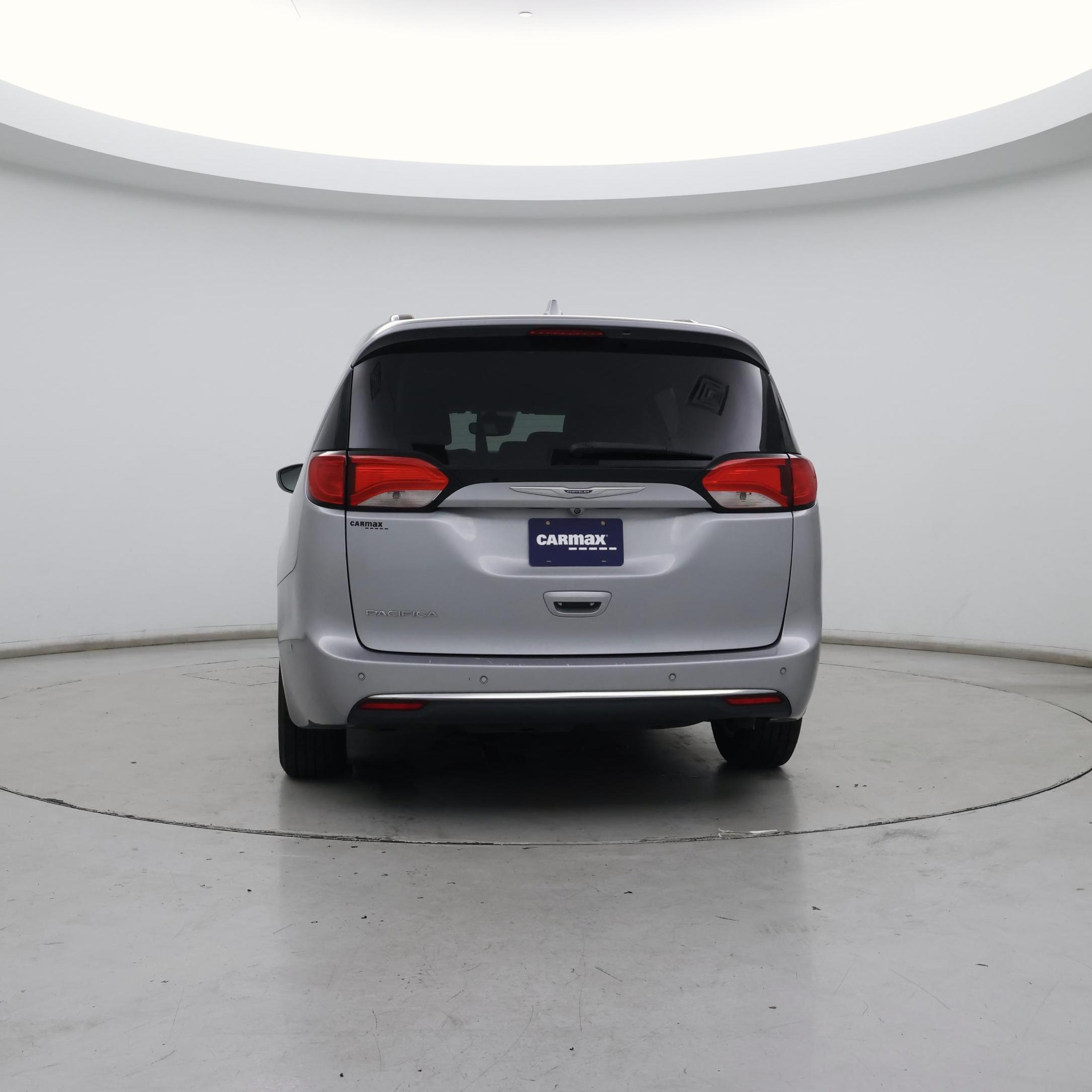 Thumbnail: 2020 Chrysler Pacifica - 6