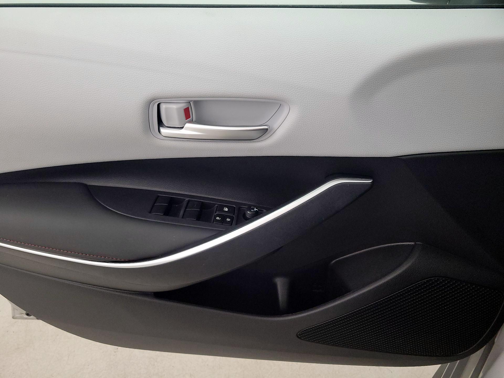 Thumbnail: 2024 Toyota Corolla - 12