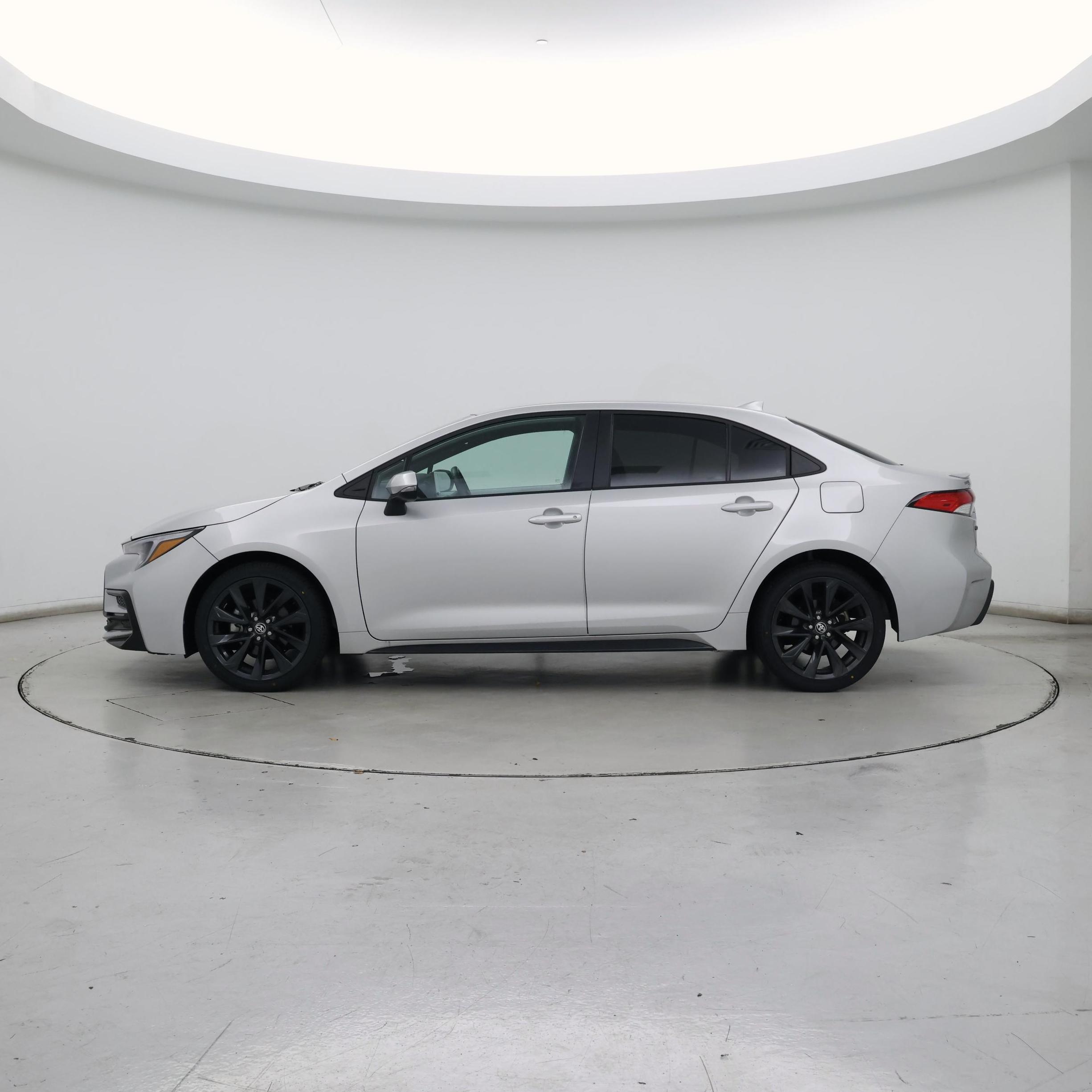 Thumbnail: 2024 Toyota Corolla - 3