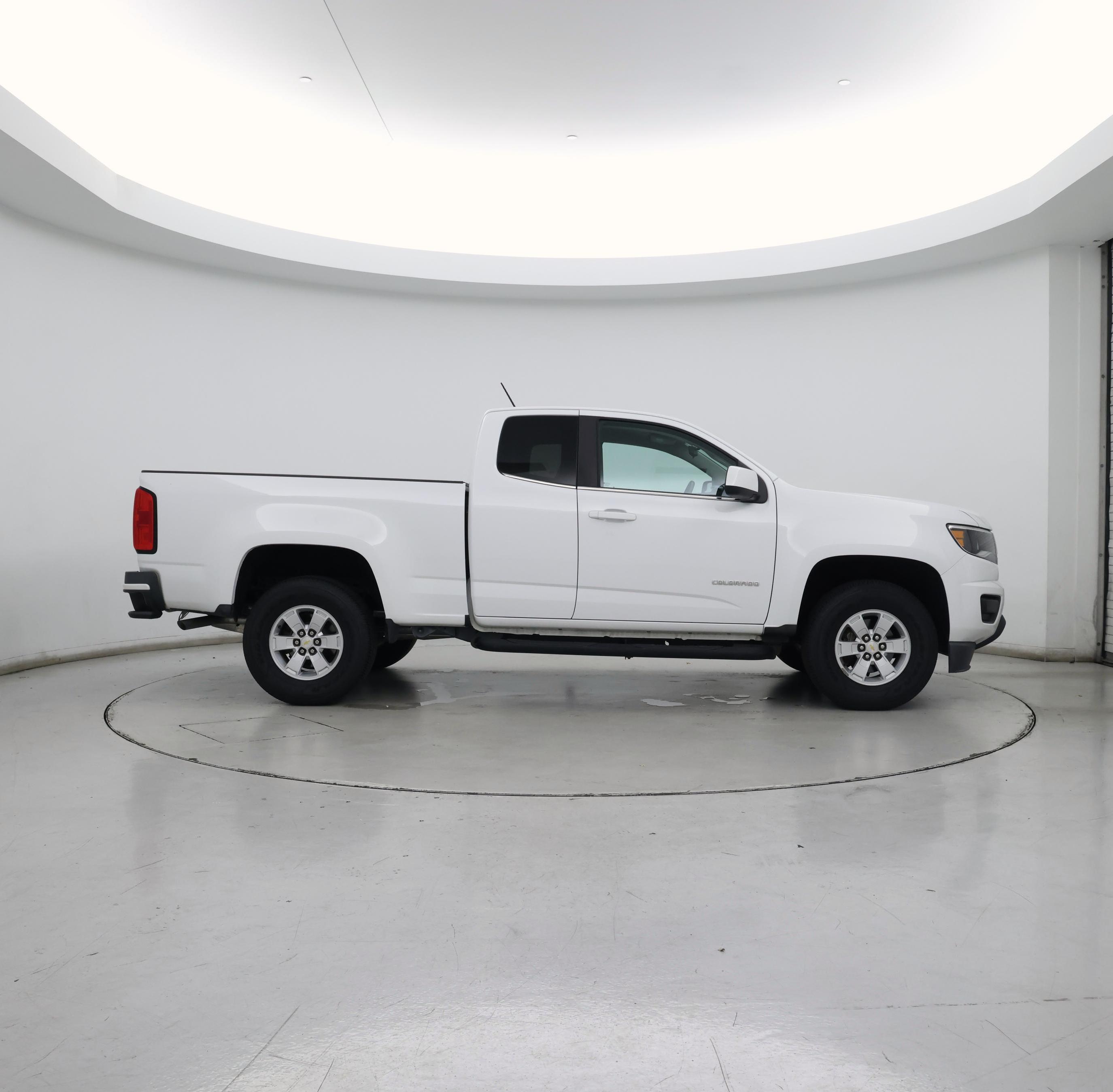 Thumbnail: 2018 Chevrolet Colorado - 7