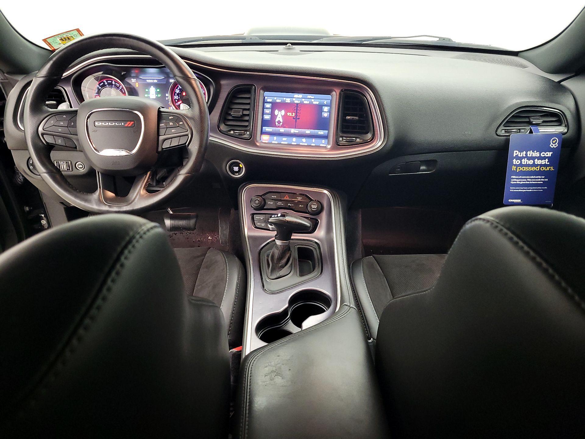 Thumbnail: 2018 Dodge Challenger - 9
