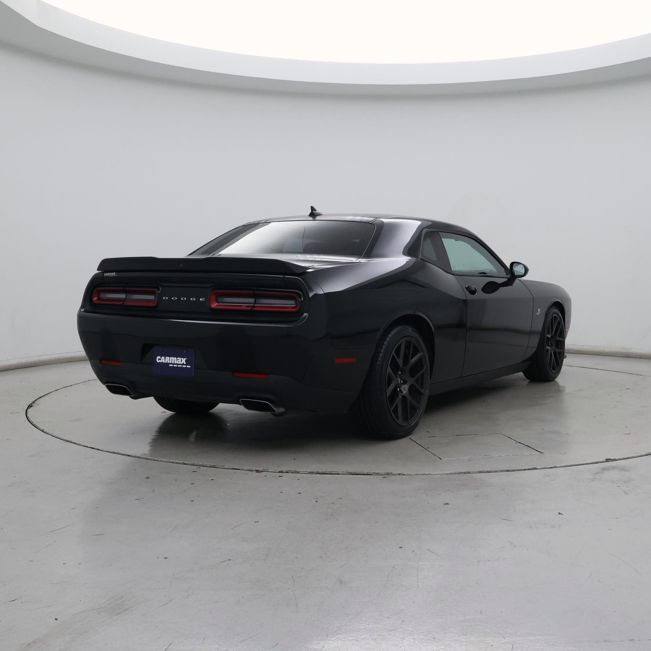 Thumbnail: 2018 Dodge Challenger - 8