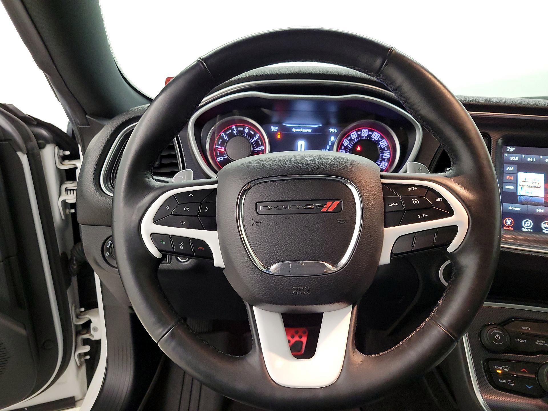 Thumbnail: 2017 Dodge Challenger - 10