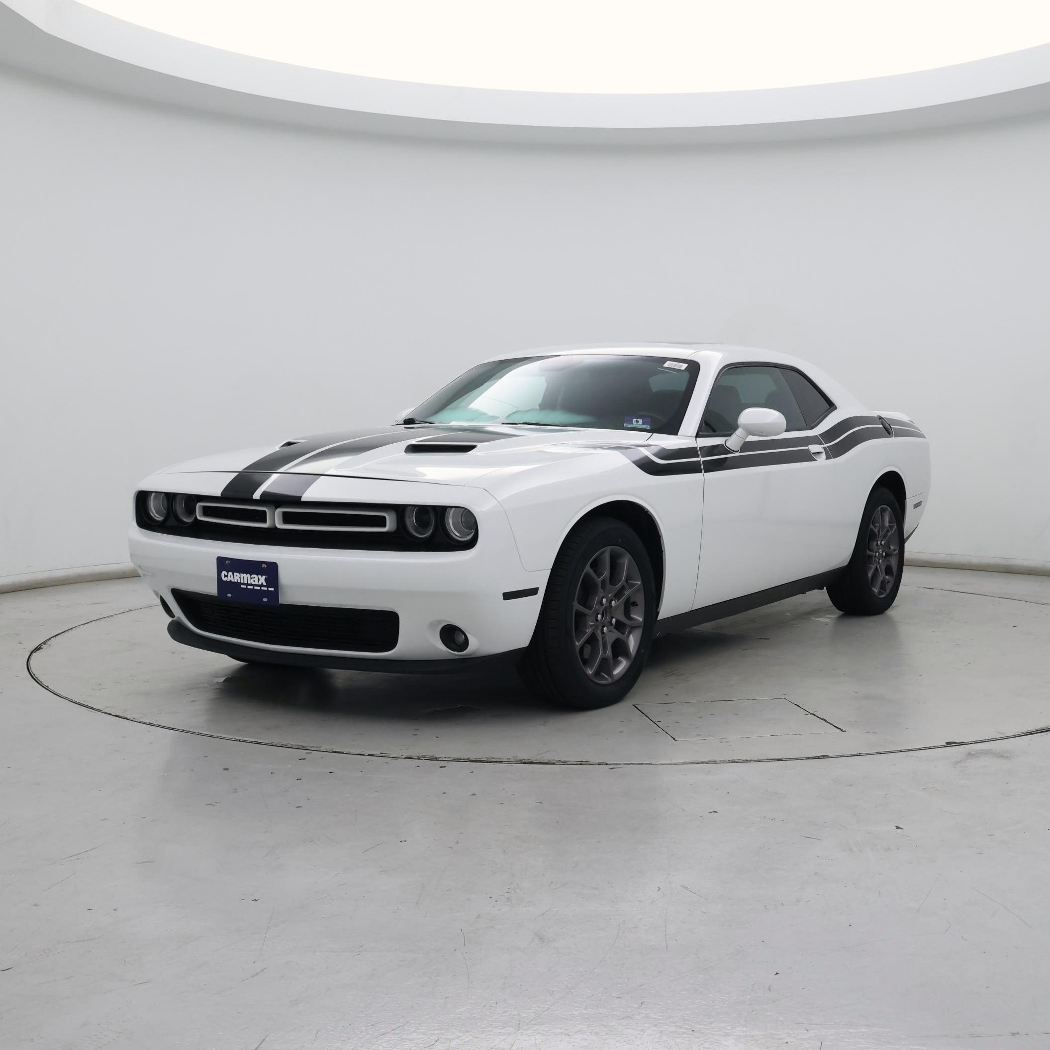 Thumbnail: 2017 Dodge Challenger - 4