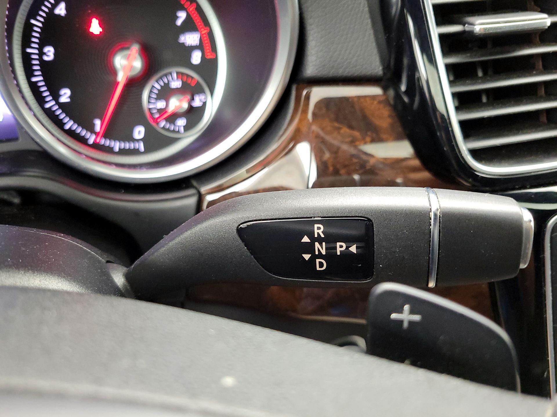 Thumbnail: 2016 Mercedes-Benz GLE - 18