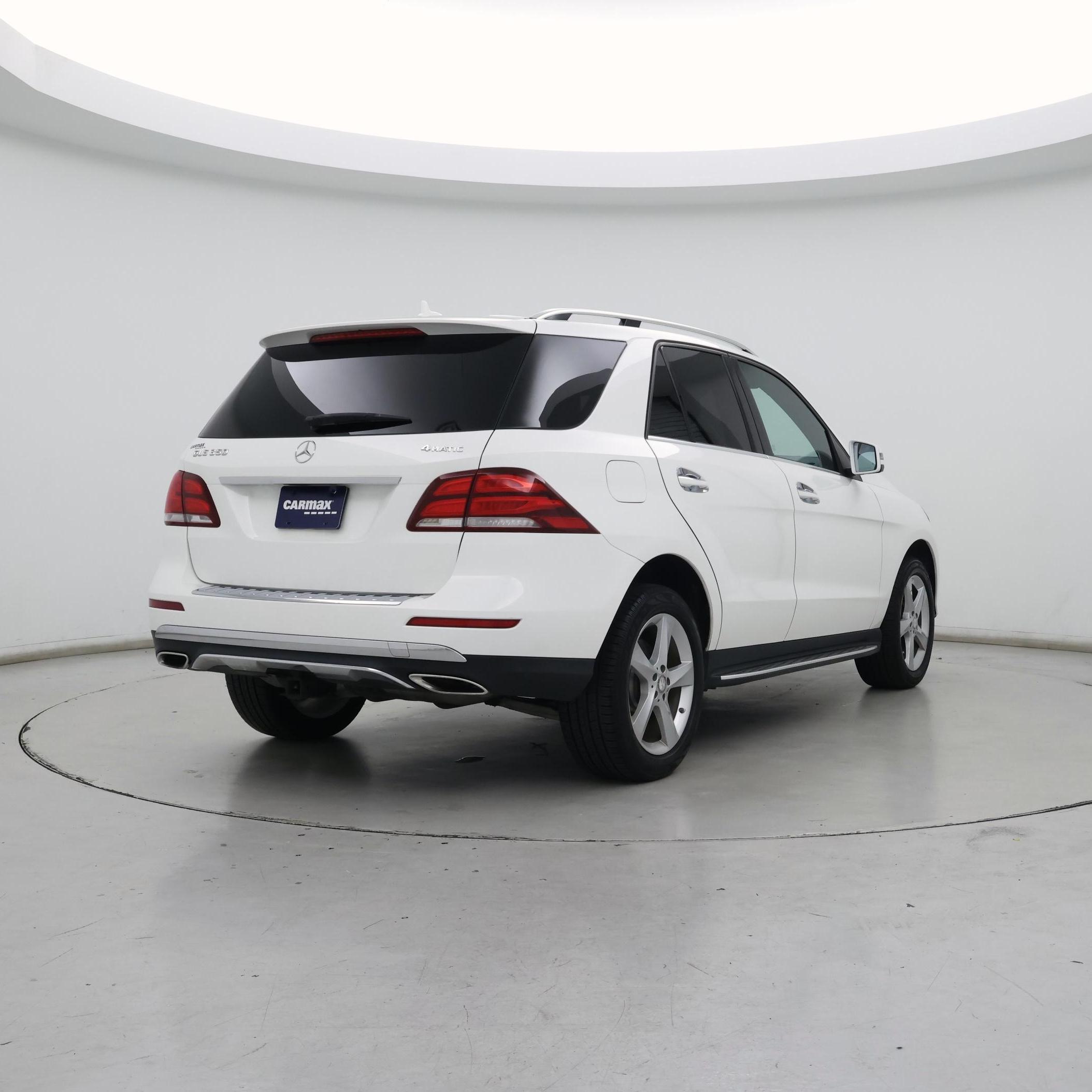 Thumbnail: 2016 Mercedes-Benz GLE - 8
