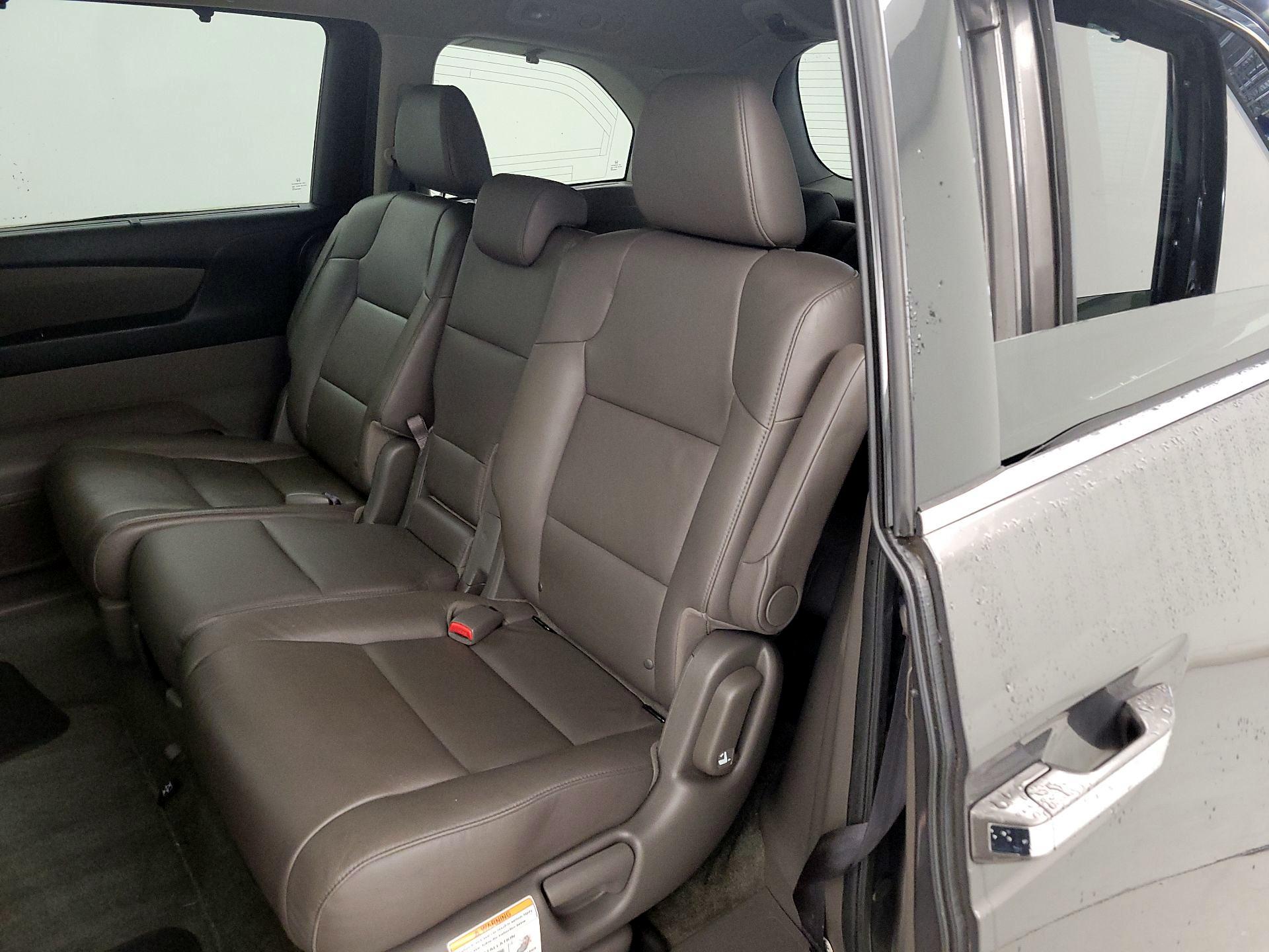 Thumbnail: 2014 Honda Odyssey - 19