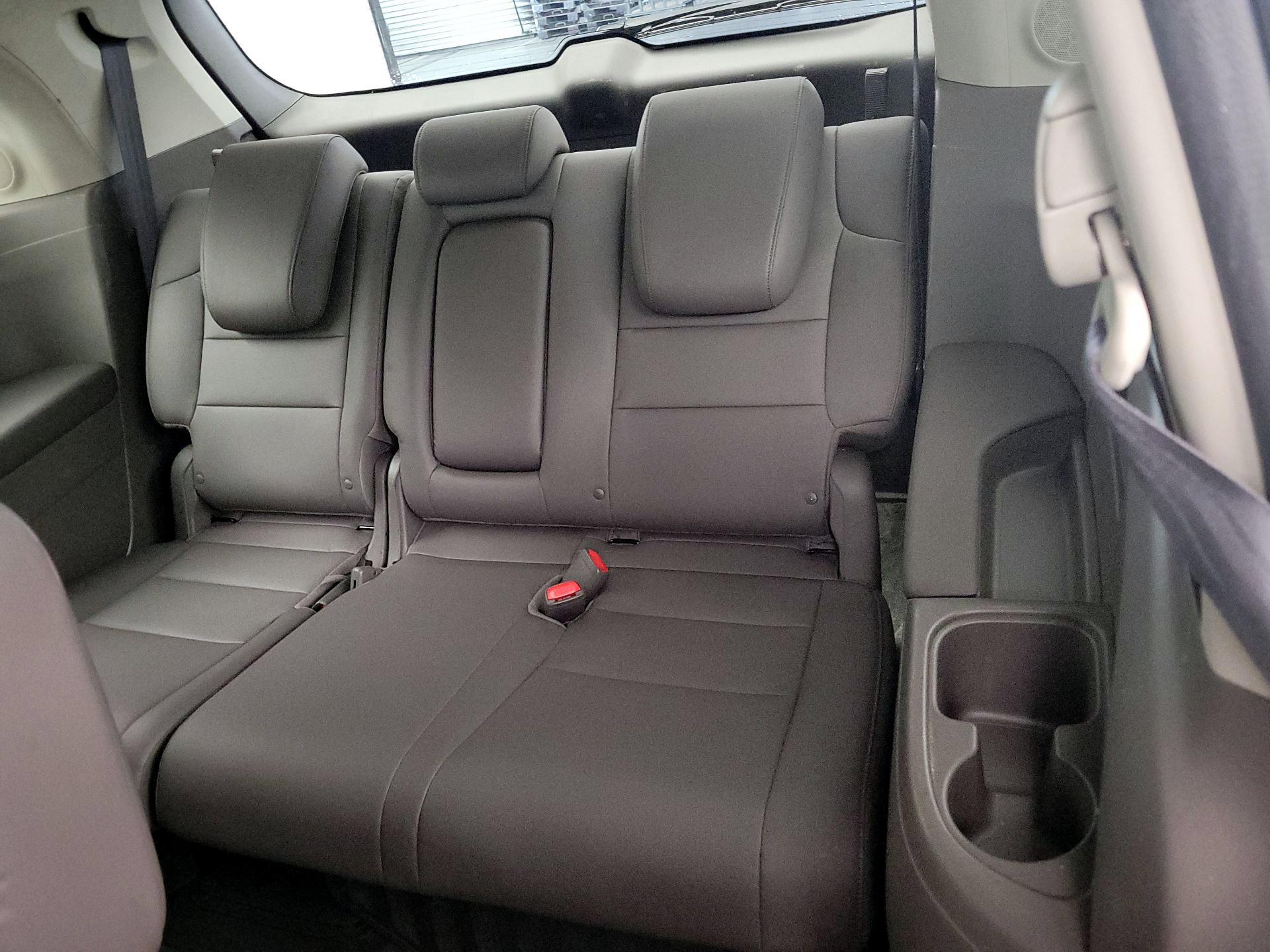 Thumbnail: 2014 Honda Odyssey - 20