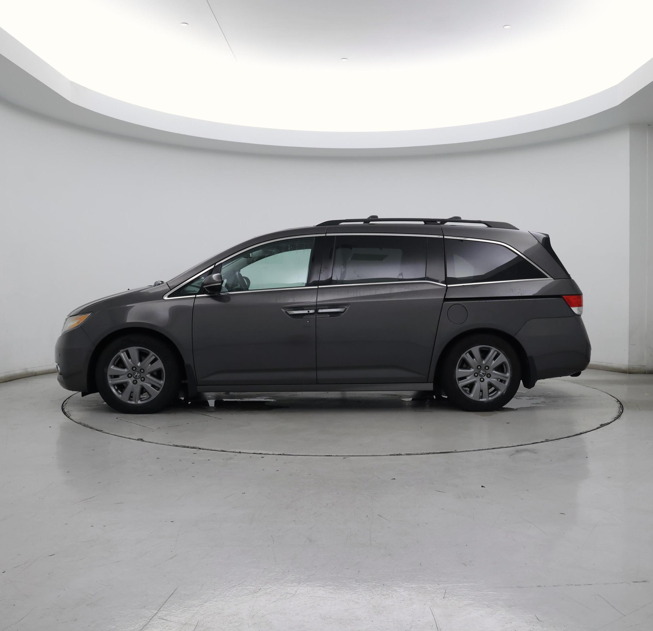 Thumbnail: 2014 Honda Odyssey - 3