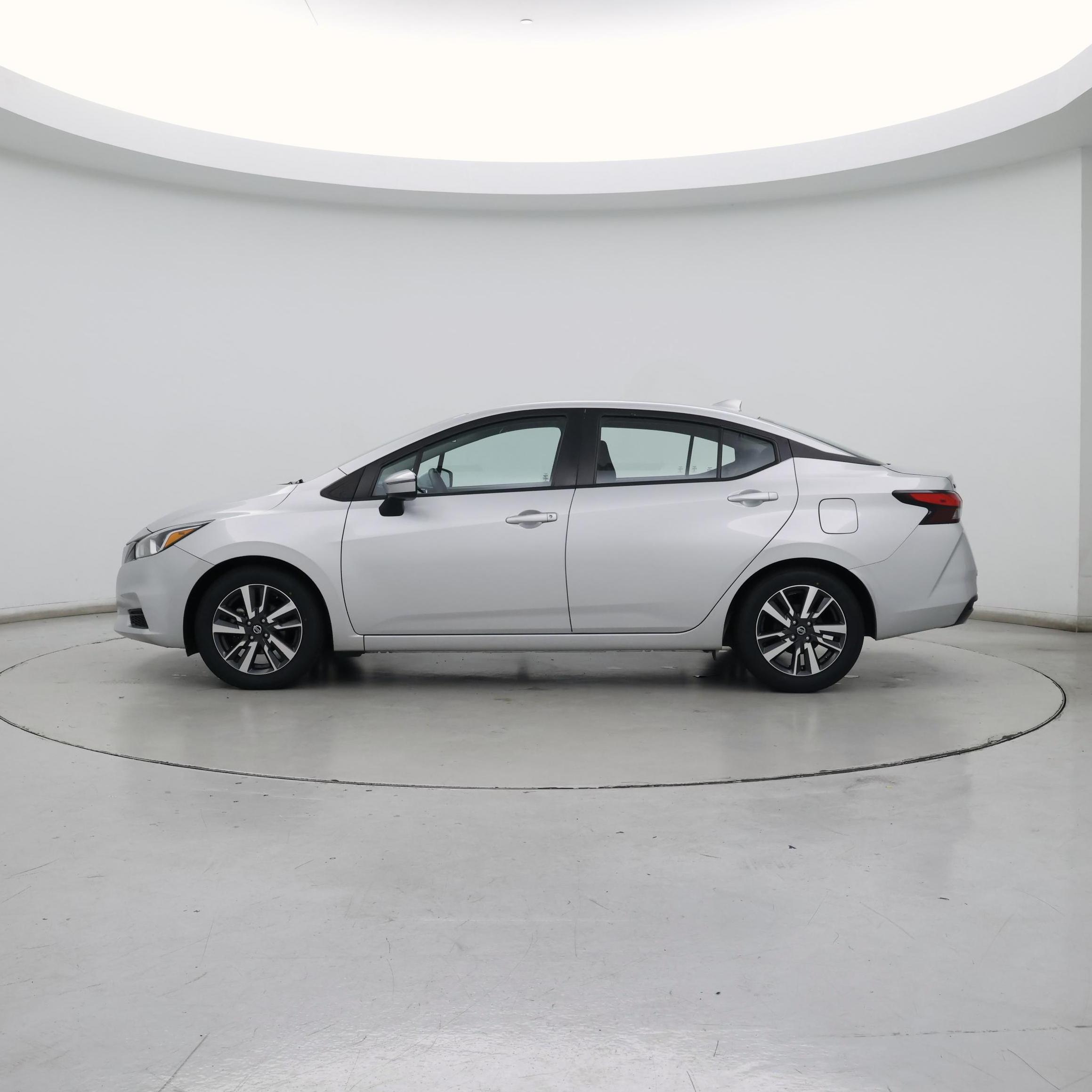 Thumbnail: 2021 Nissan Versa - 3