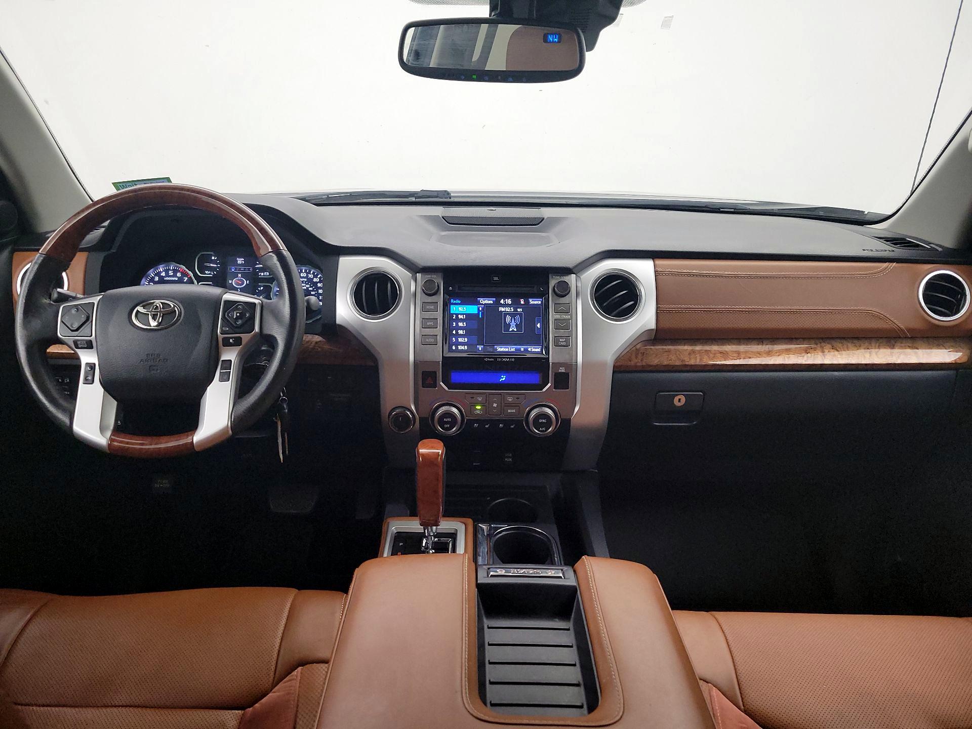 Thumbnail: 2018 Toyota Tundra - 9