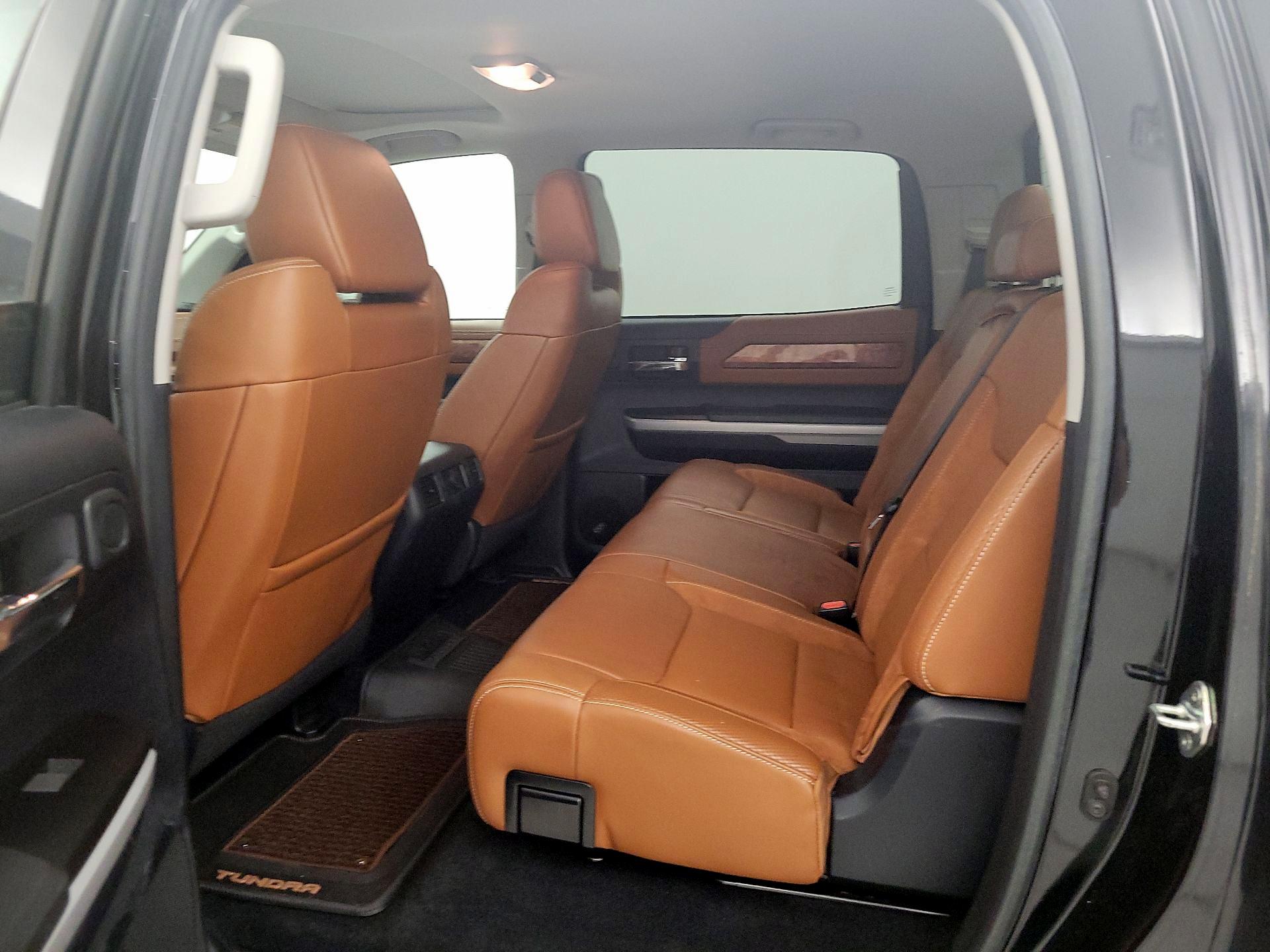 Thumbnail: 2018 Toyota Tundra - 19