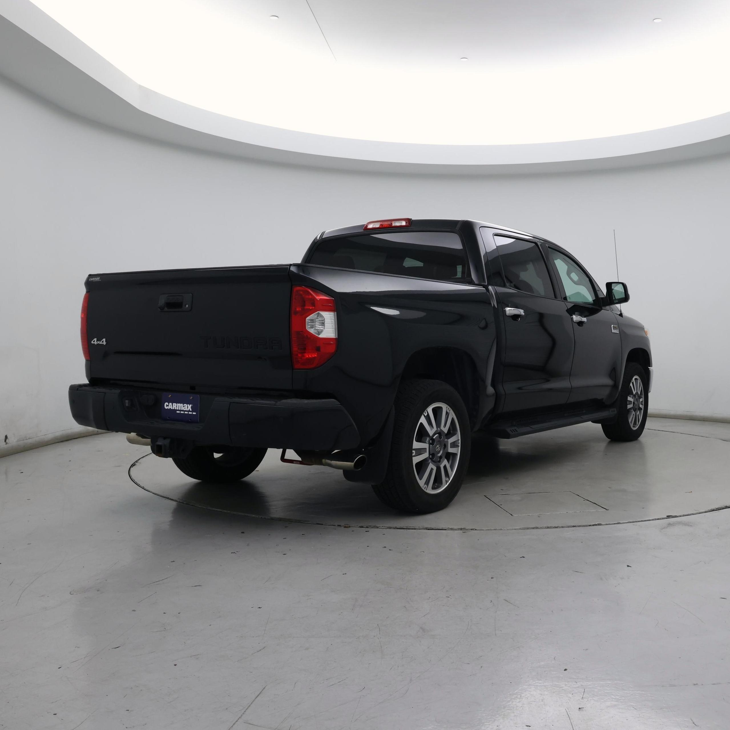 Thumbnail: 2018 Toyota Tundra - 8