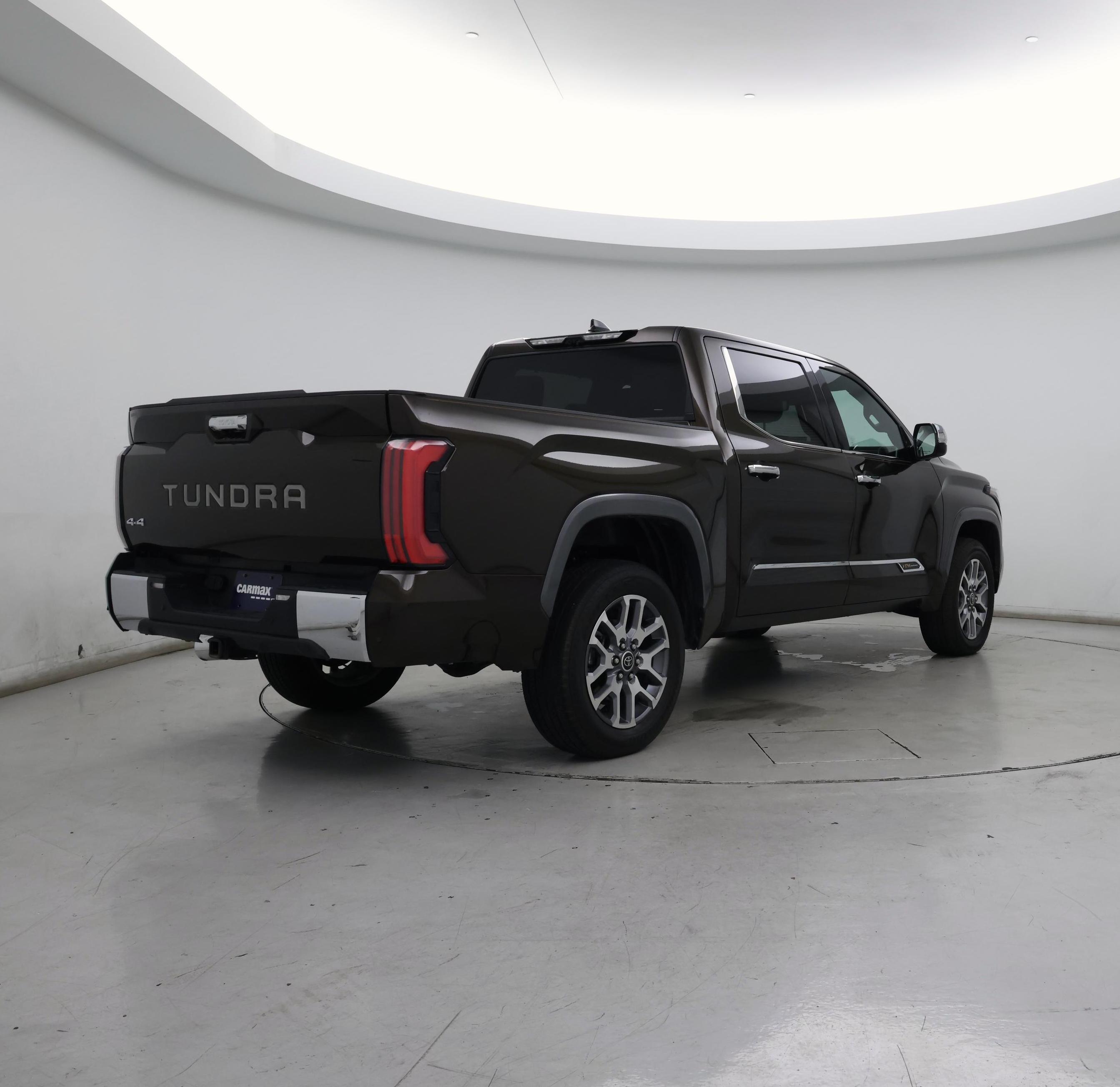 Thumbnail: 2023 Toyota Tundra - 8