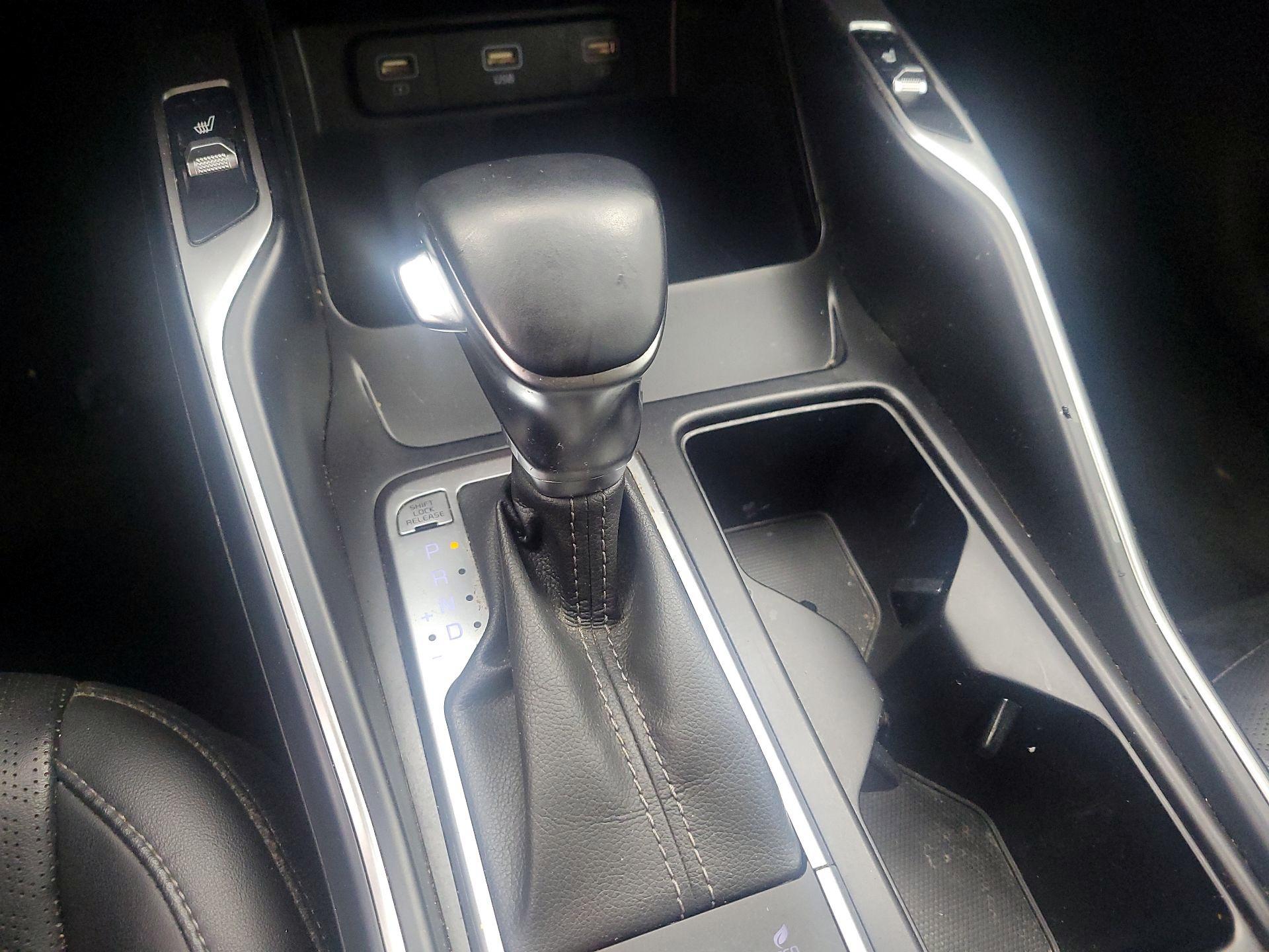 Thumbnail: 2021 Kia Sorento - 17
