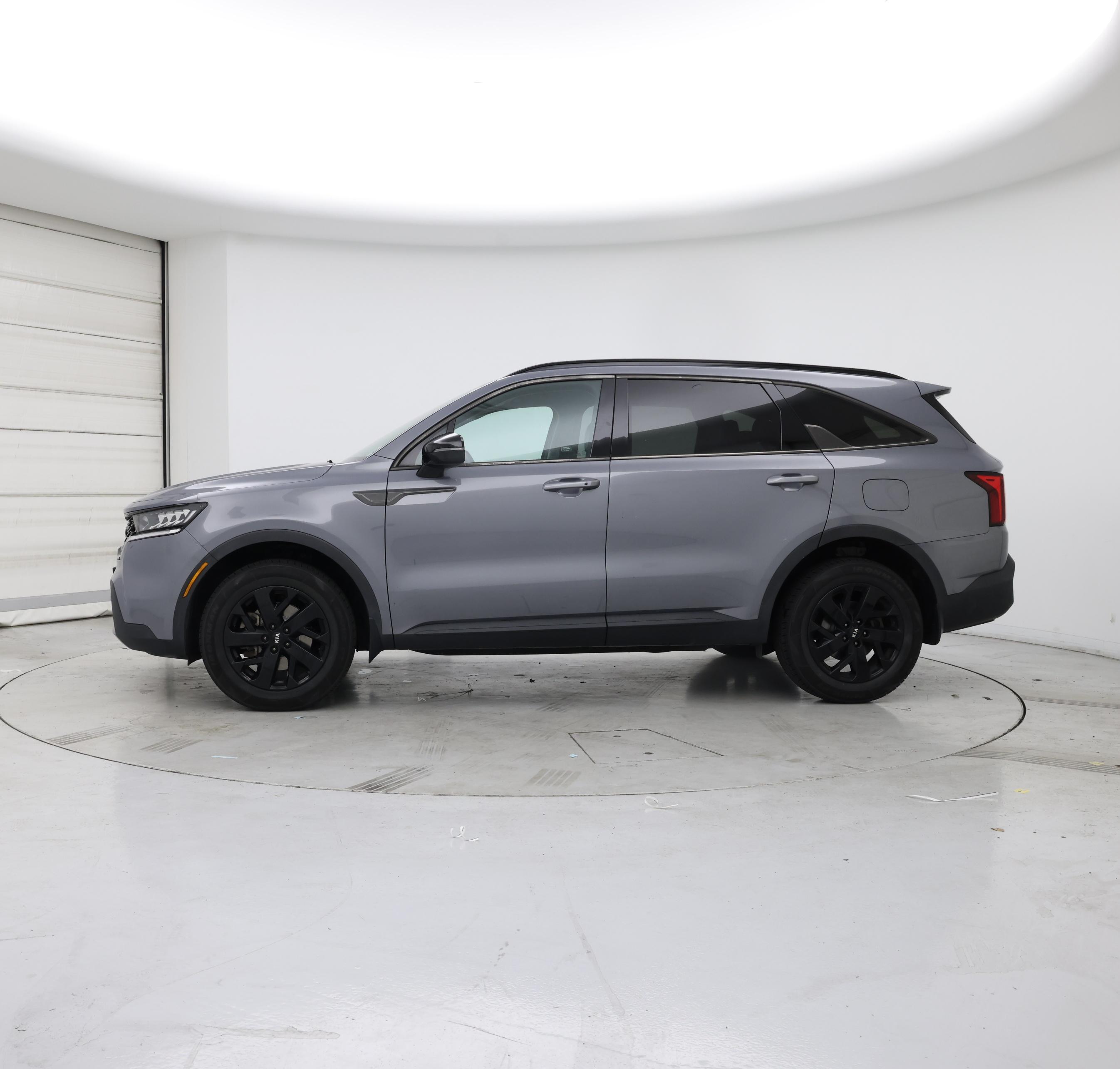 Thumbnail: 2021 Kia Sorento - 3