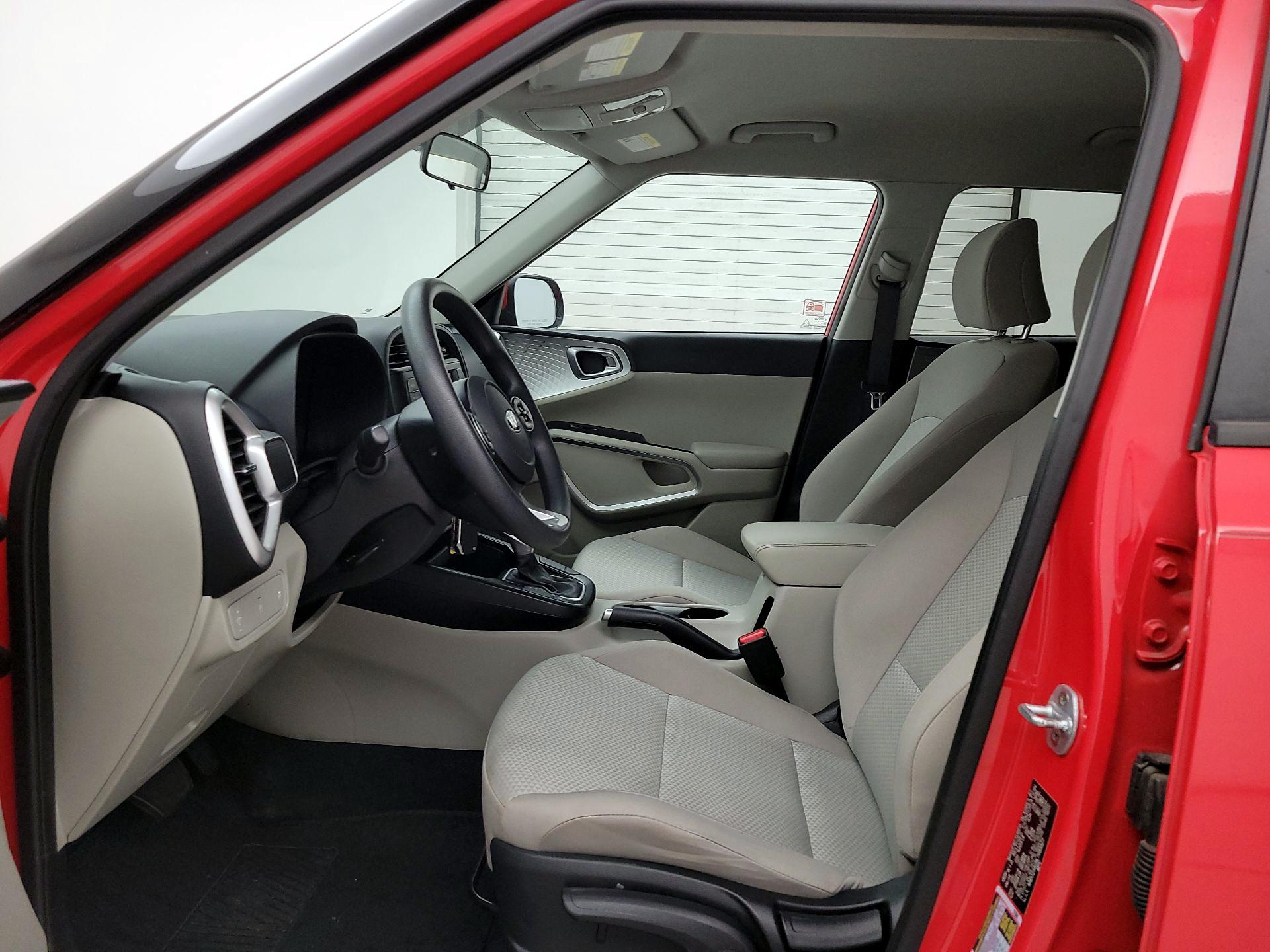 Thumbnail: 2020 Kia Soul - 11