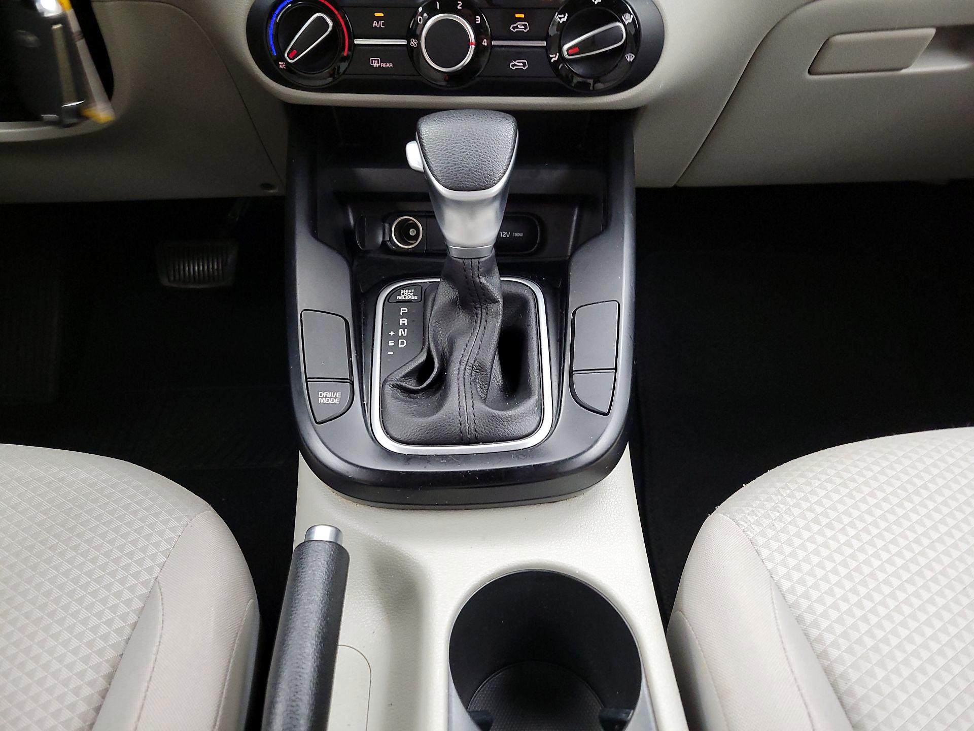 Thumbnail: 2020 Kia Soul - 17