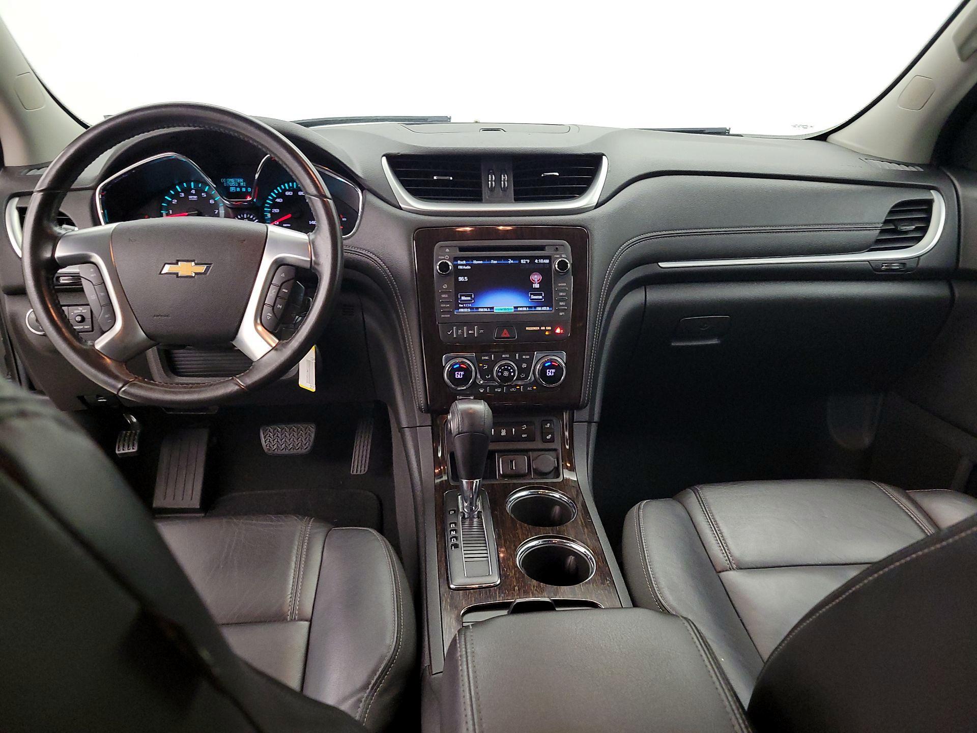 Thumbnail: 2015 Chevrolet Traverse - 9