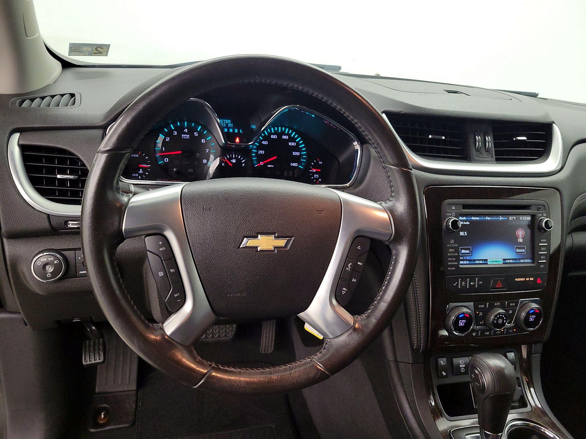 Thumbnail: 2015 Chevrolet Traverse - 10