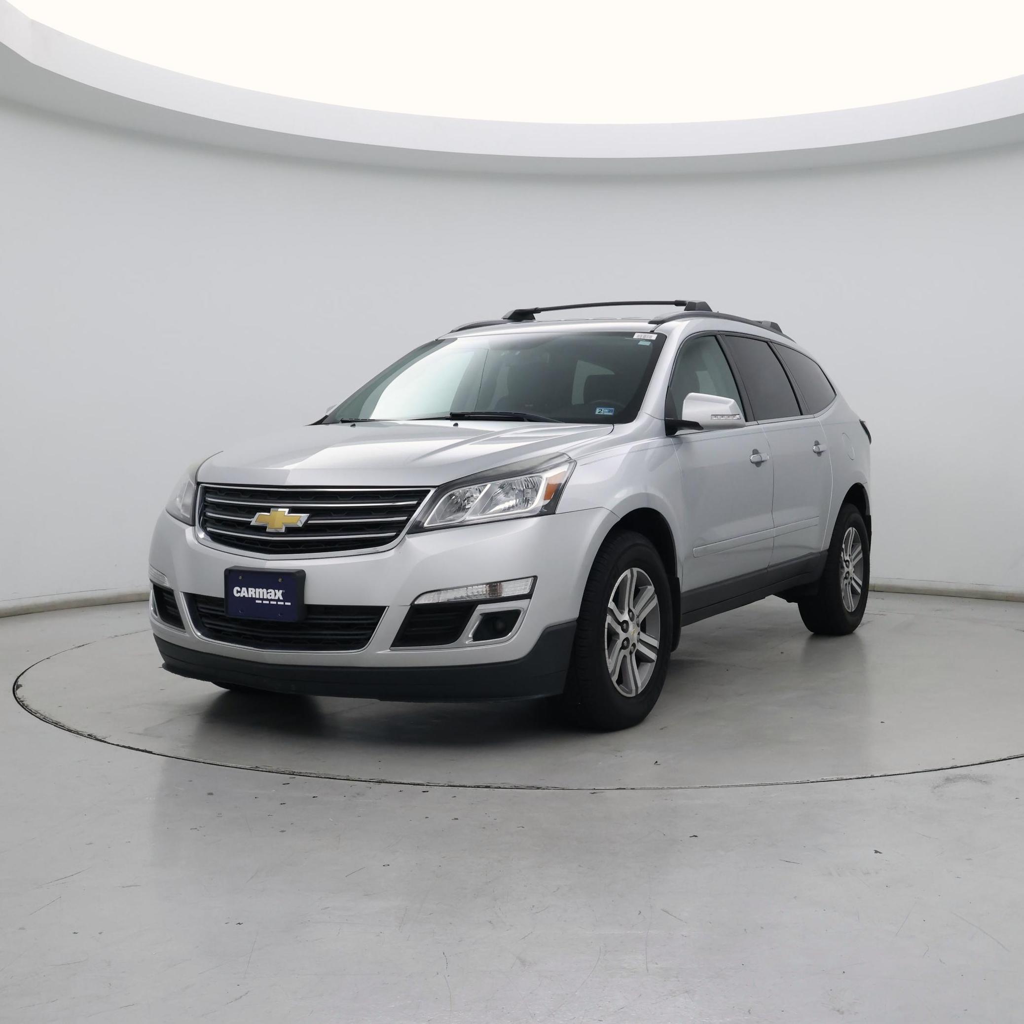 Thumbnail: 2015 Chevrolet Traverse - 4