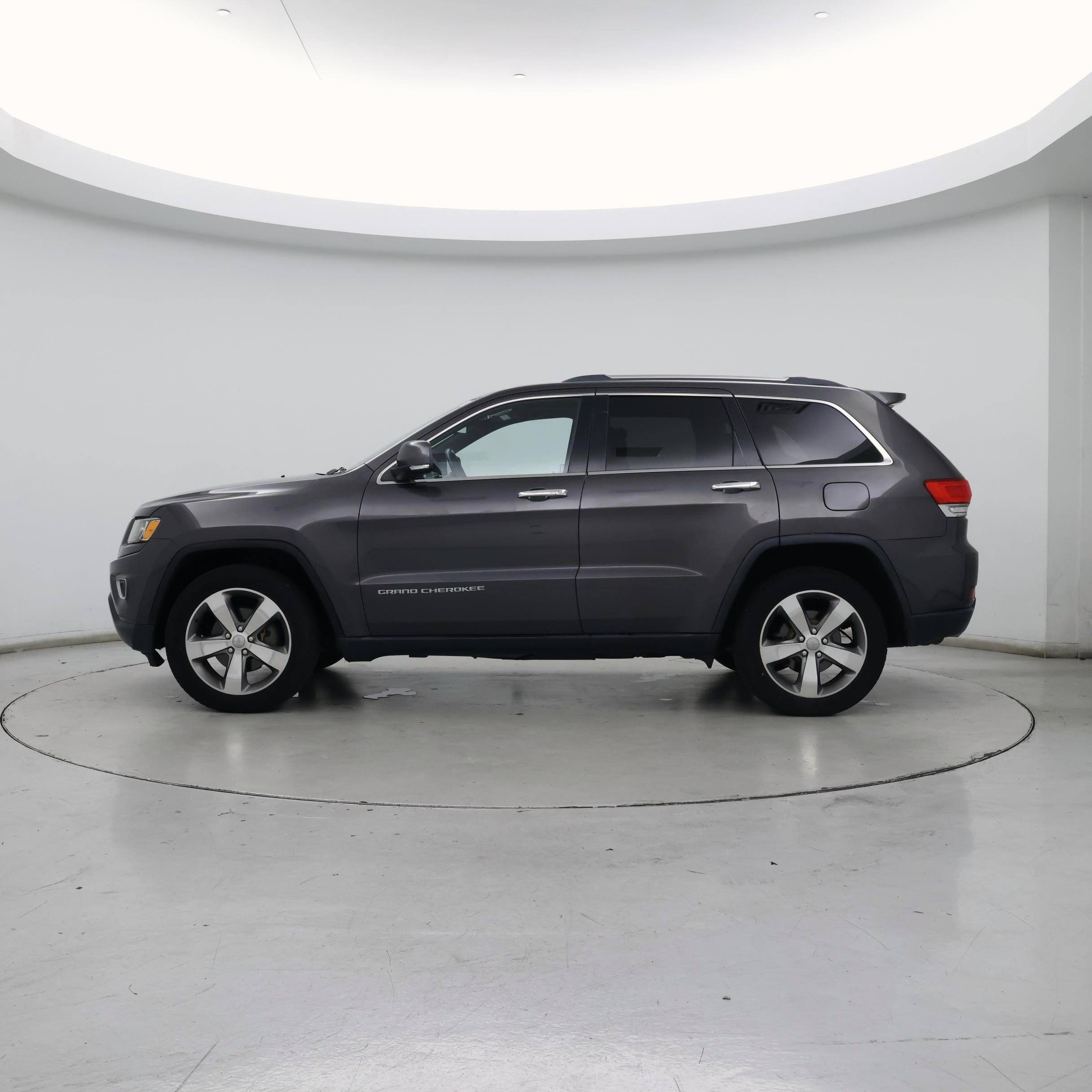 Thumbnail: 2014 Jeep Grand Cherokee - 3