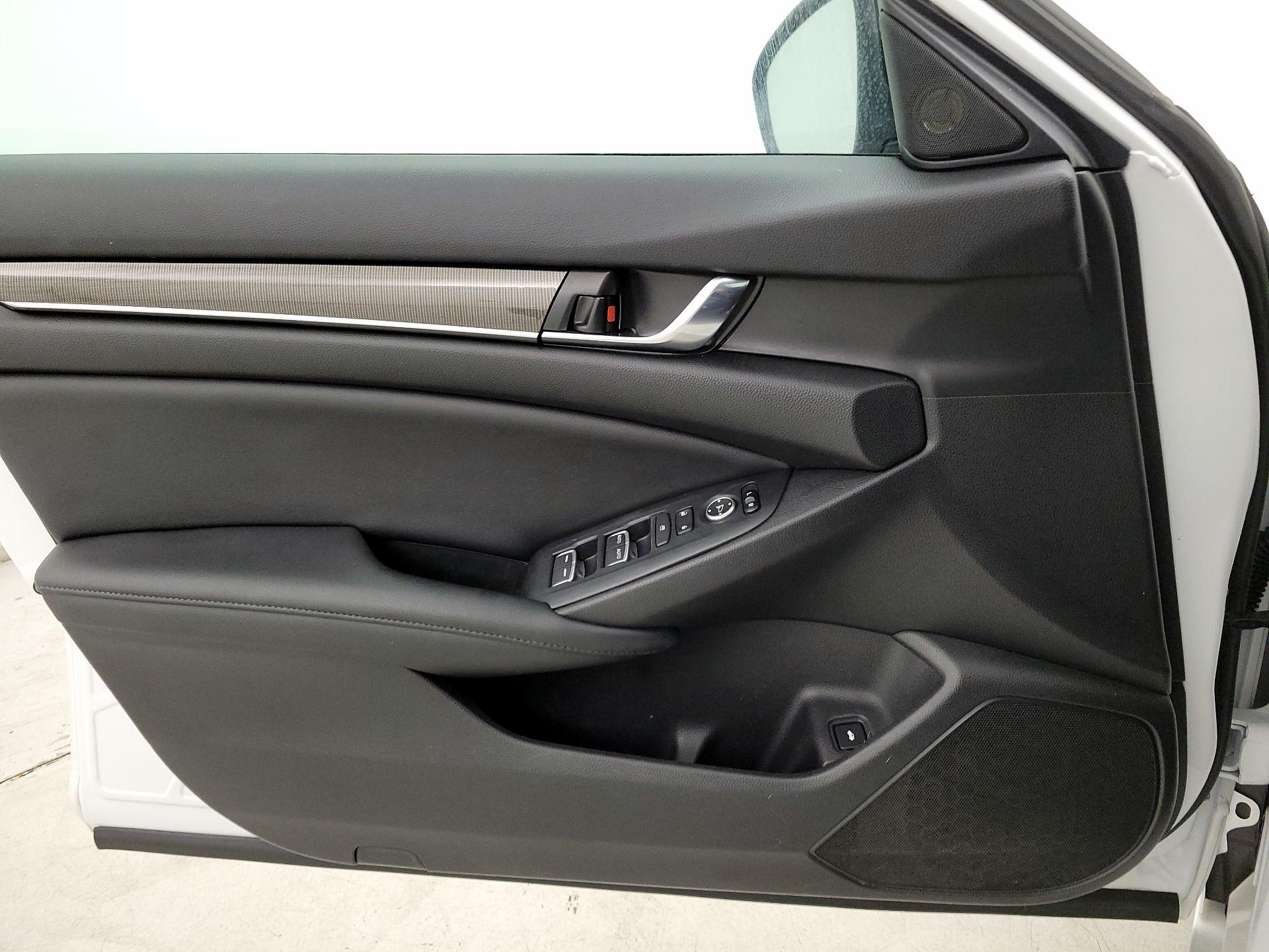 Thumbnail: 2021 Honda Accord - 12