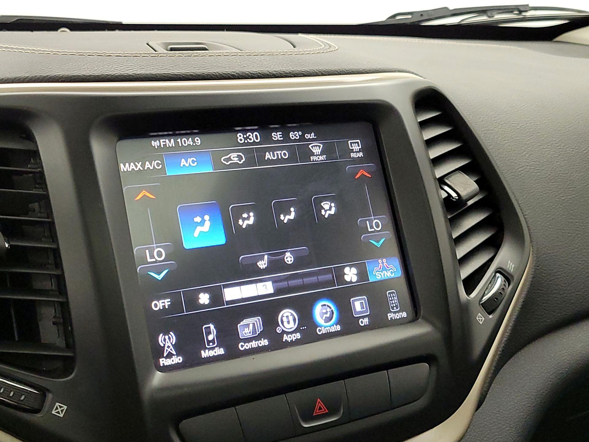 Thumbnail: 2014 Jeep Cherokee - 16