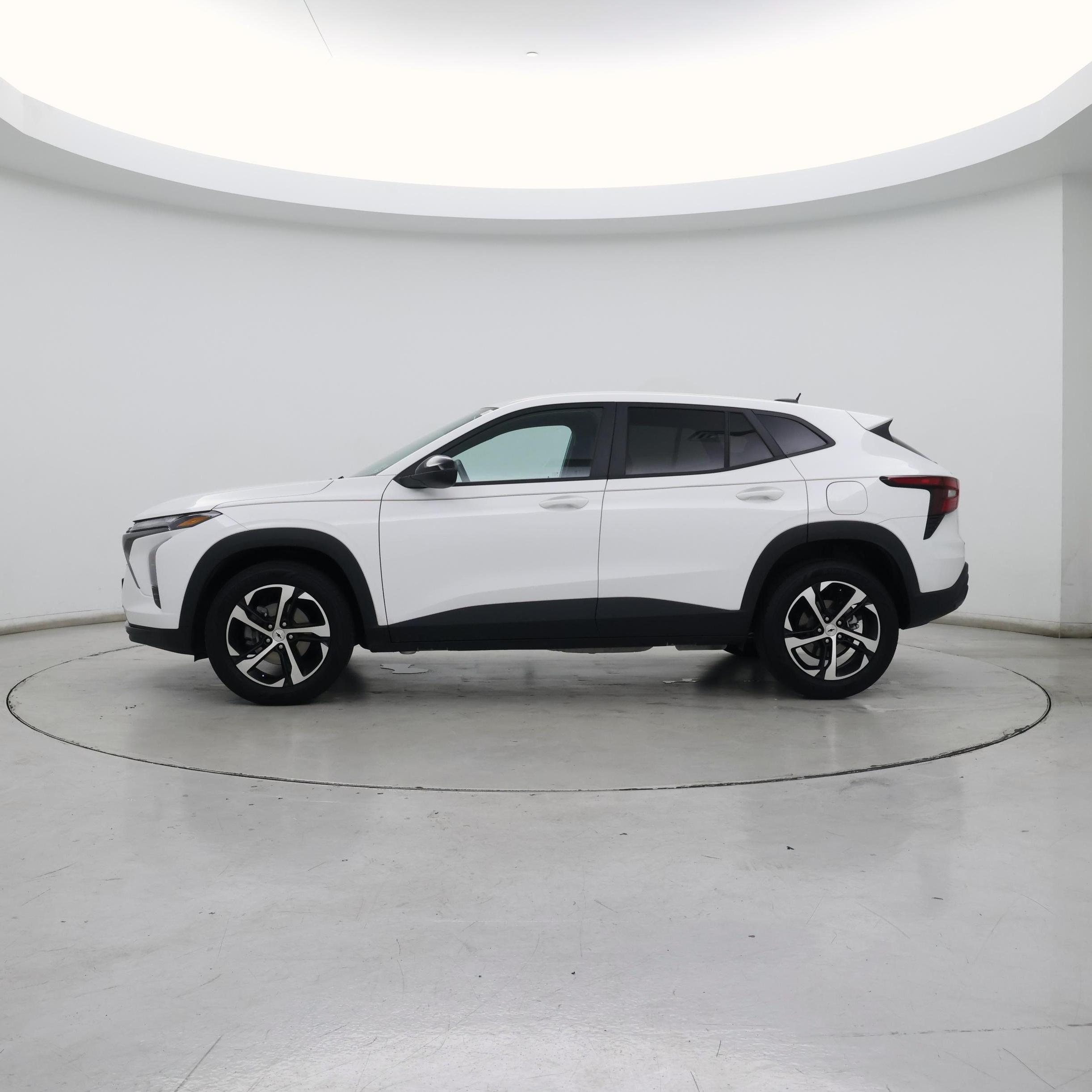 Thumbnail: 2025 Chevrolet Trax - 3