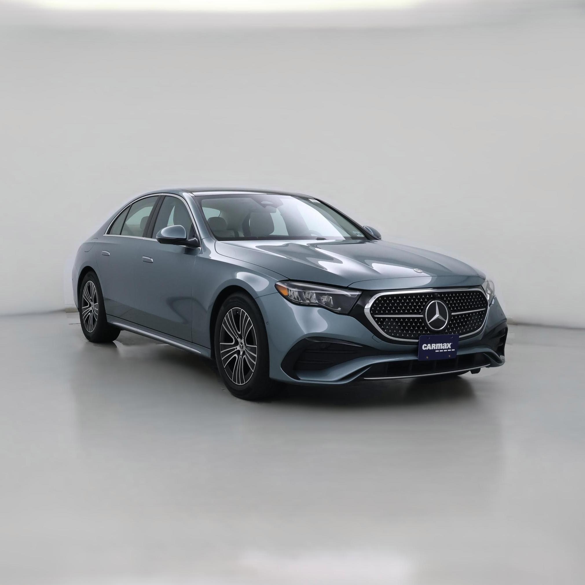 Thumbnail: 2024 Mercedes-Benz E-Class - 1