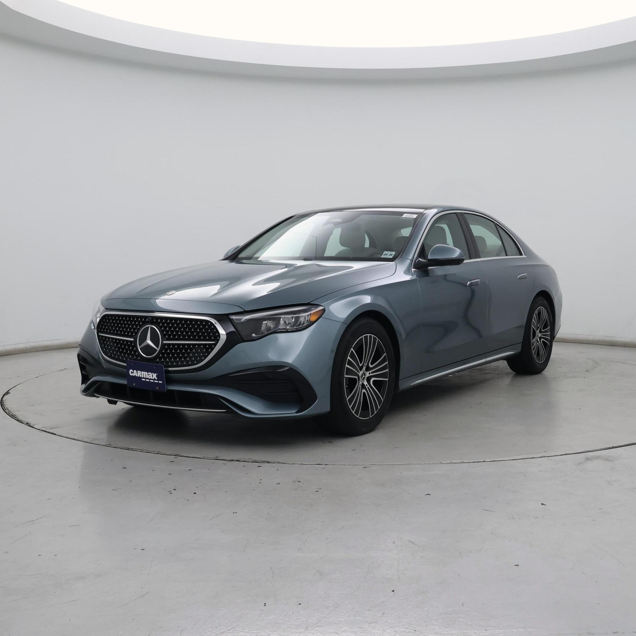 Thumbnail: 2024 Mercedes-Benz E-Class - 4