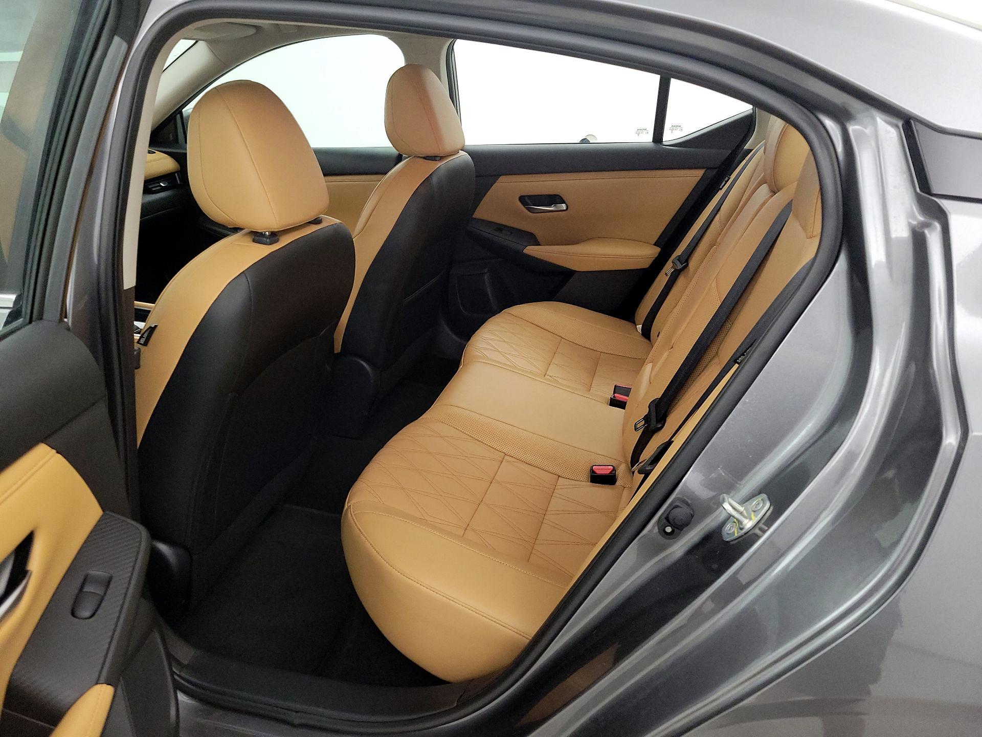 Thumbnail: 2023 Nissan Sentra - 19