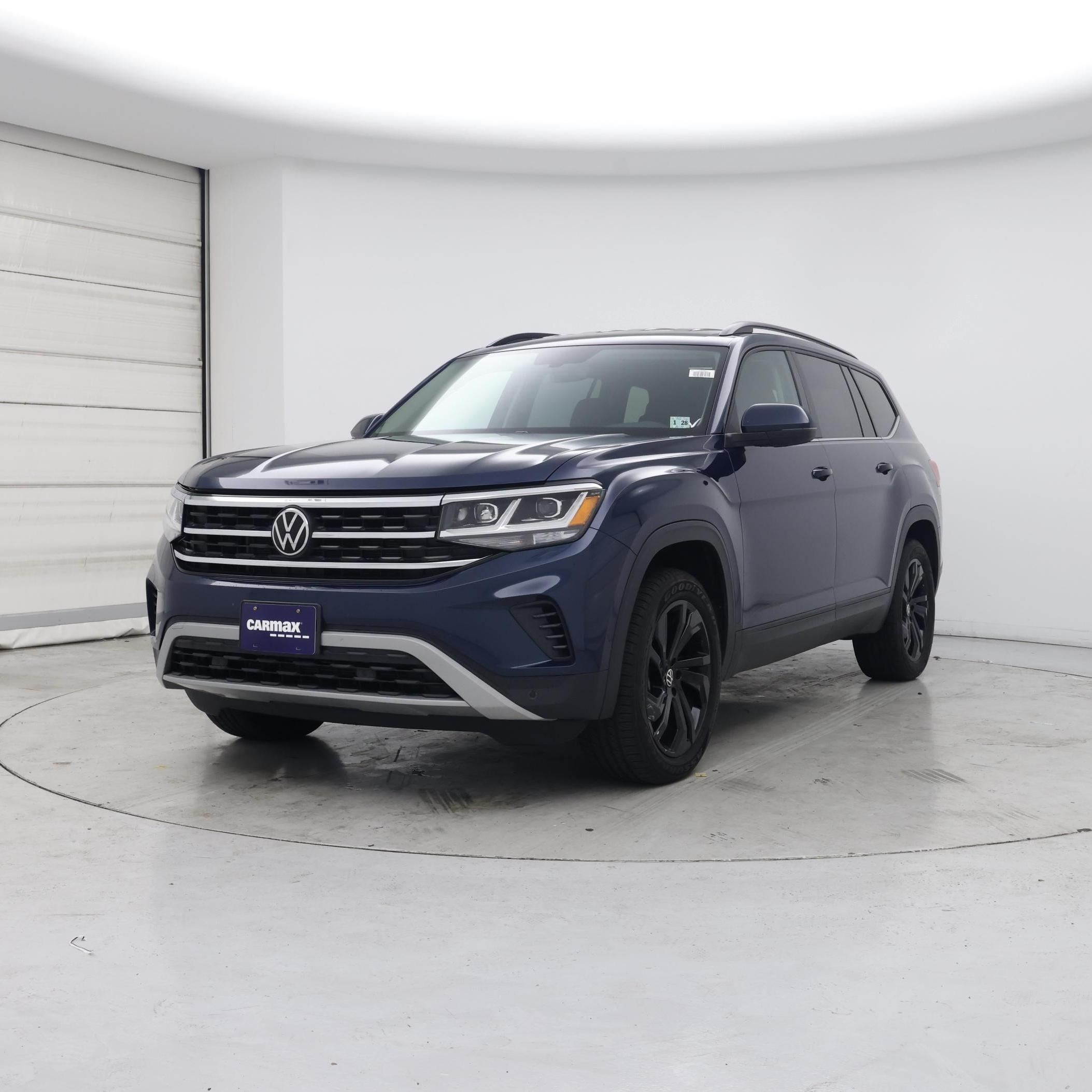 Thumbnail: 2023 Volkswagen Atlas - 4