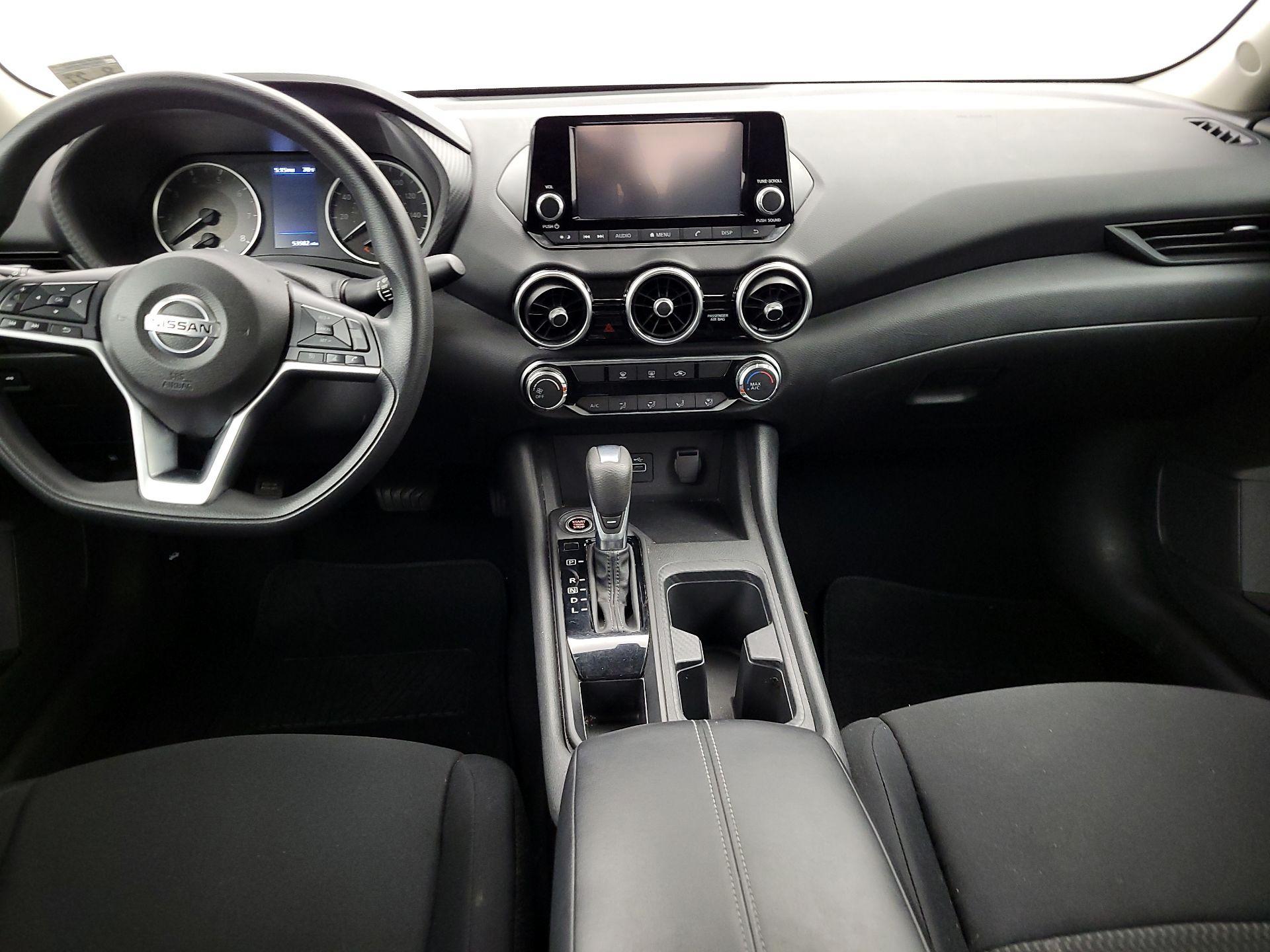 Thumbnail: 2022 Nissan Sentra - 9