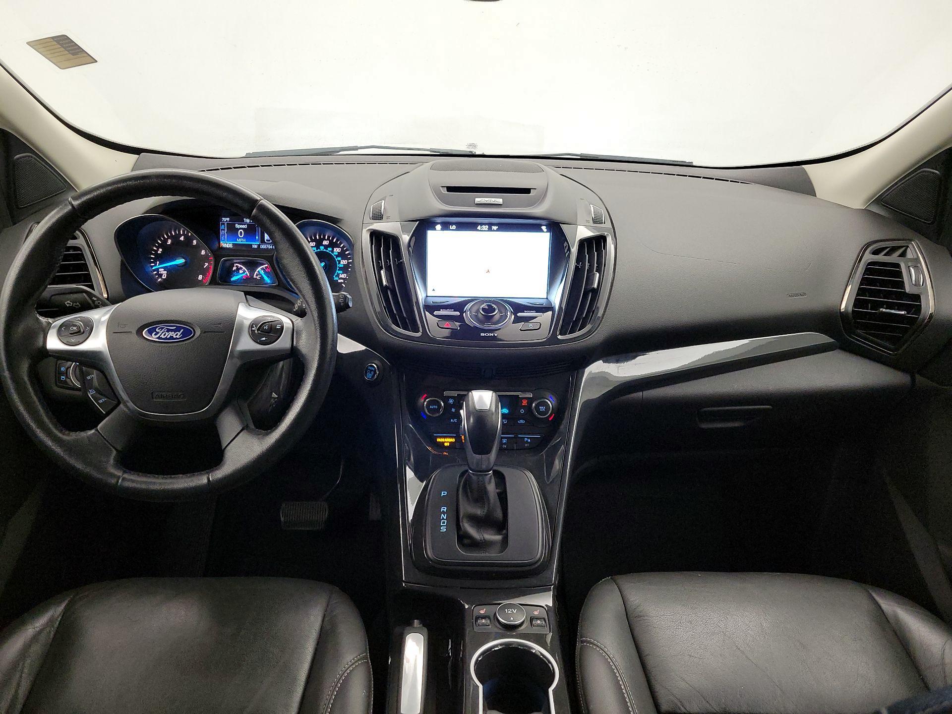 Thumbnail: 2016 Ford Escape - 9