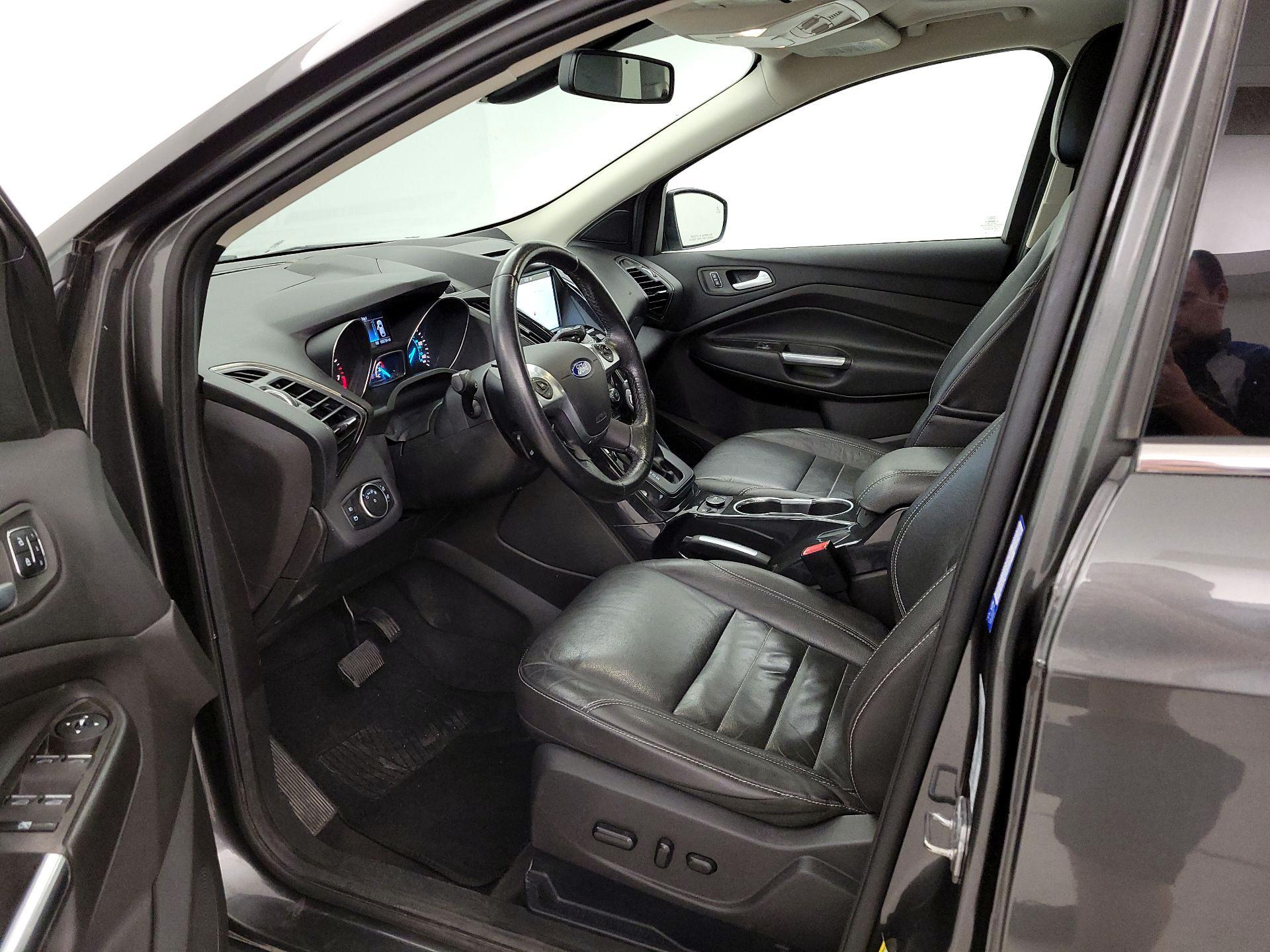 Thumbnail: 2016 Ford Escape - 11