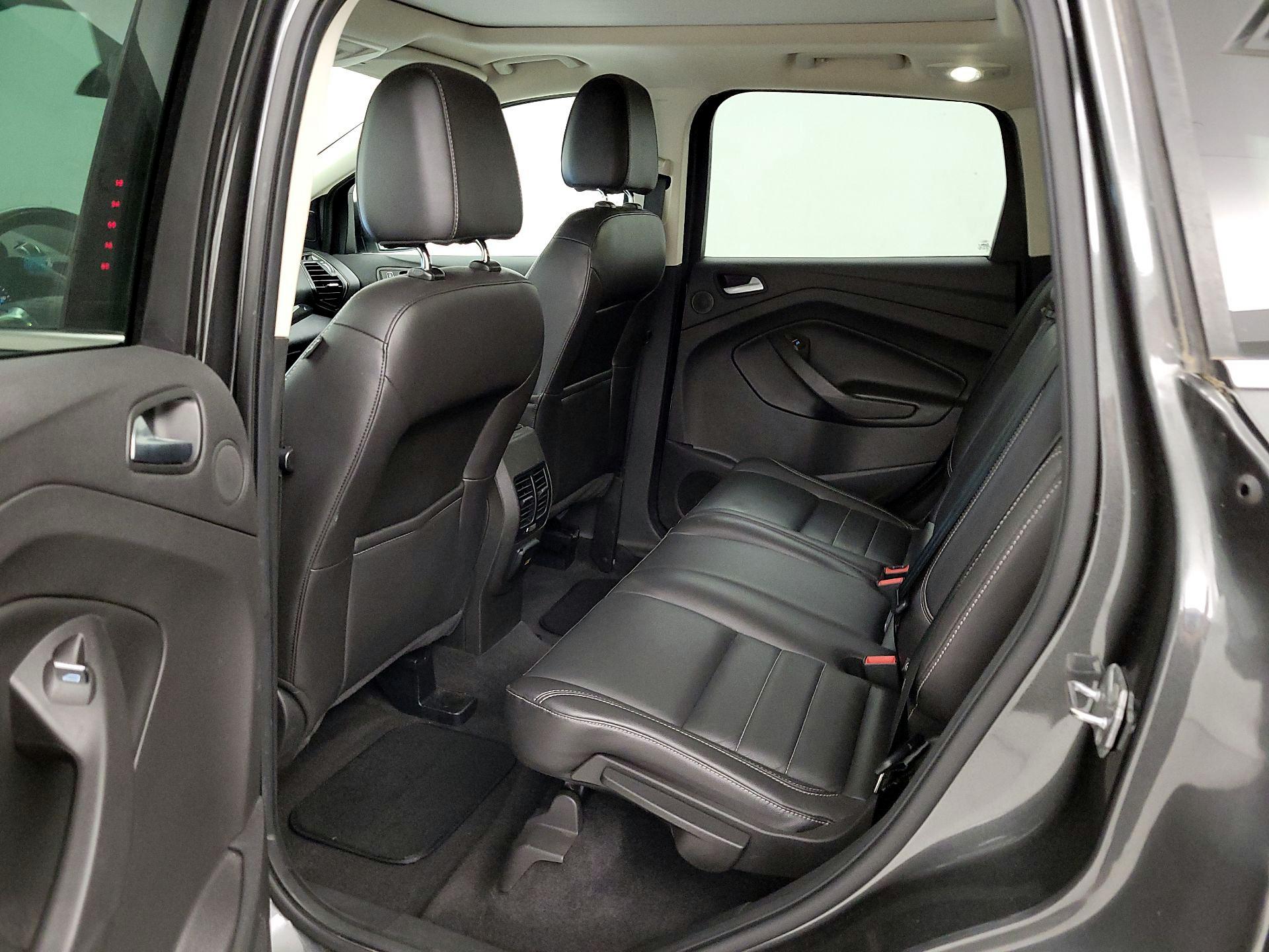 Thumbnail: 2016 Ford Escape - 18