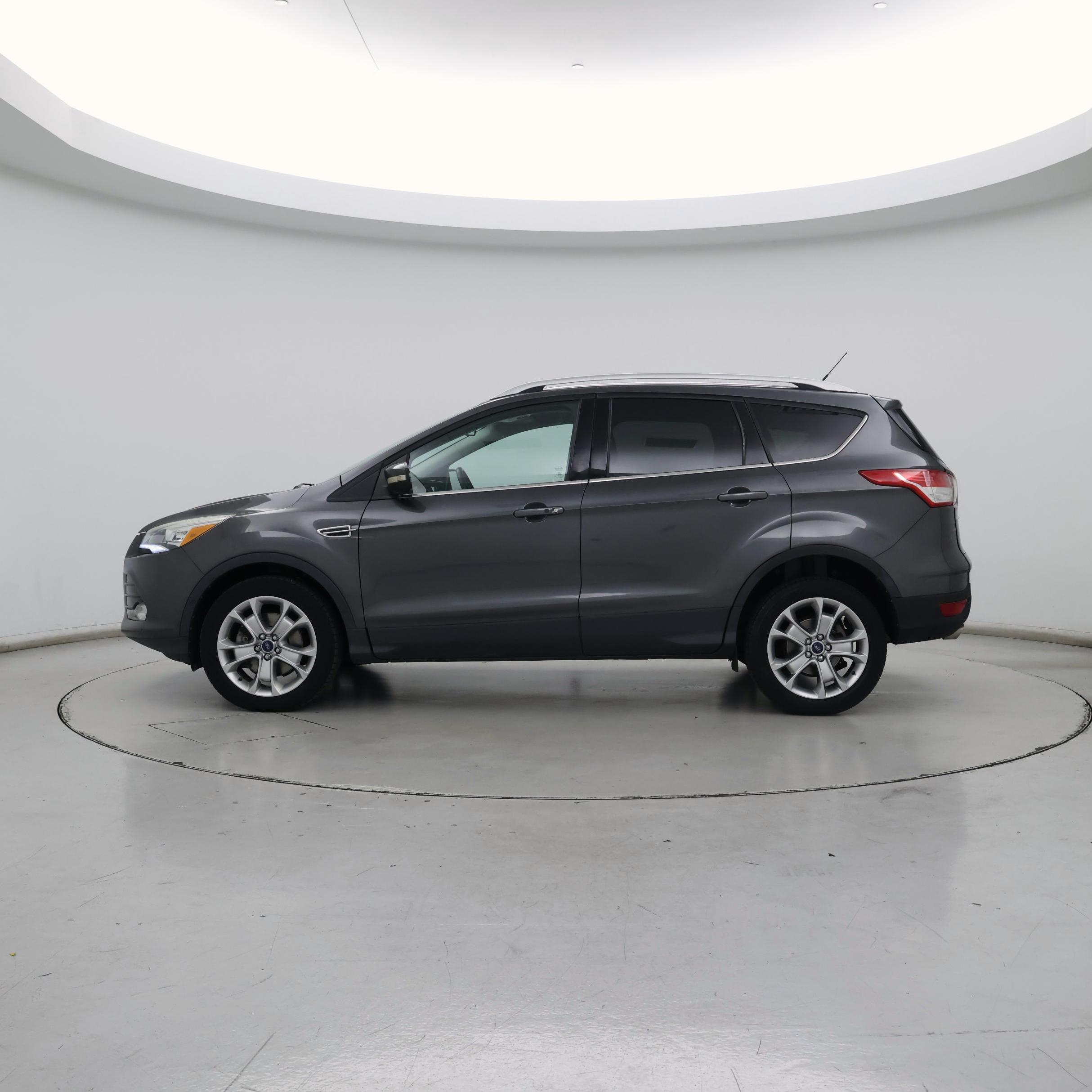 Thumbnail: 2016 Ford Escape - 3