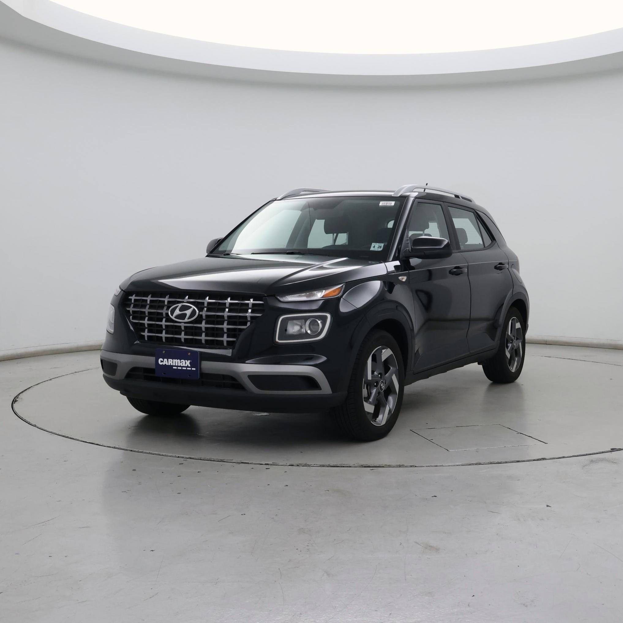 Thumbnail: 2023 Hyundai Venue - 4