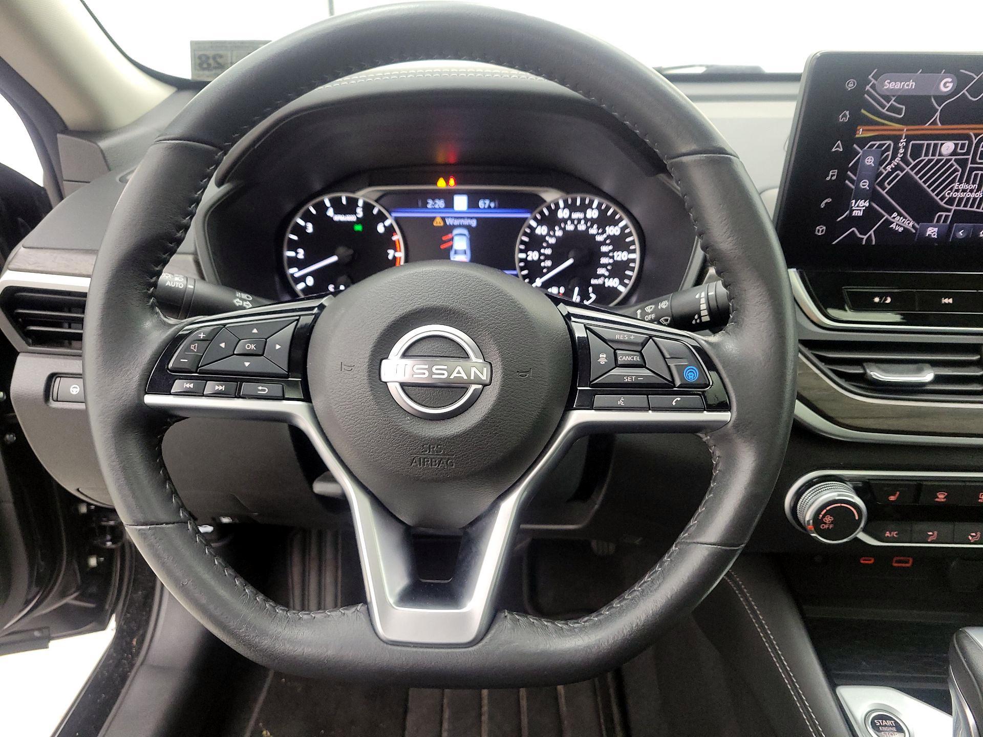 Thumbnail: 2023 Nissan Altima - 10