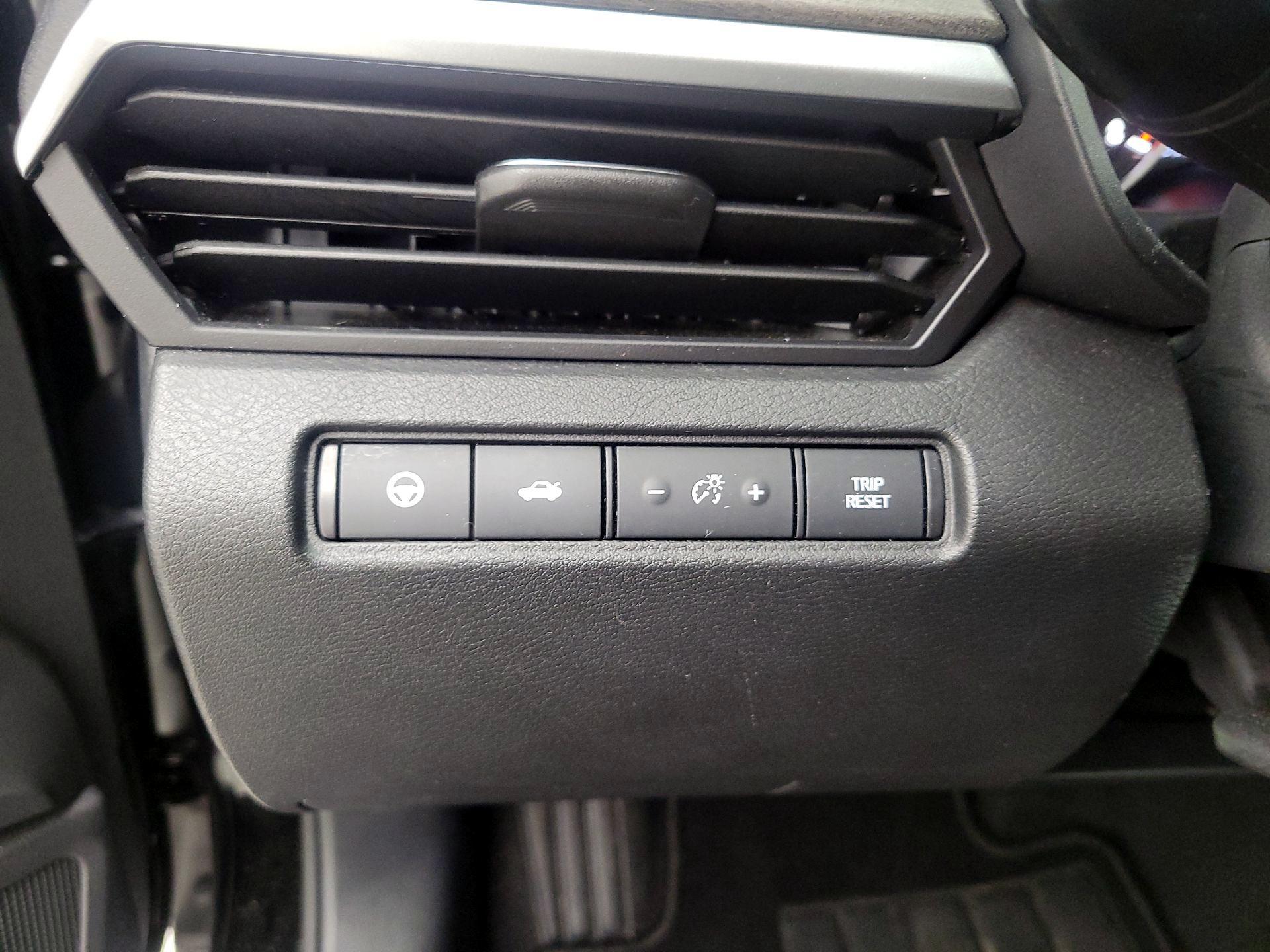 Thumbnail: 2023 Nissan Altima - 13