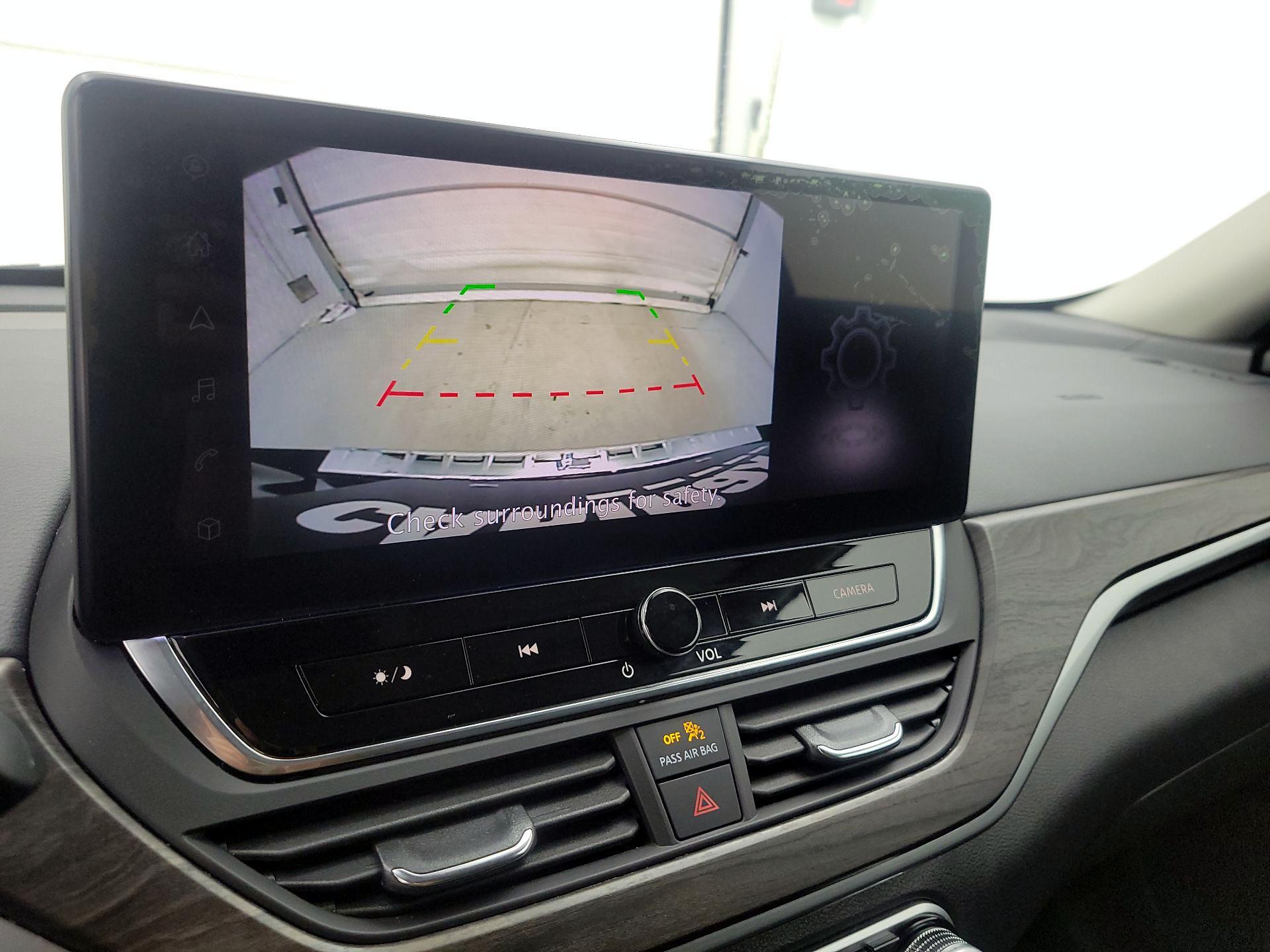 Thumbnail: 2023 Nissan Altima - 15