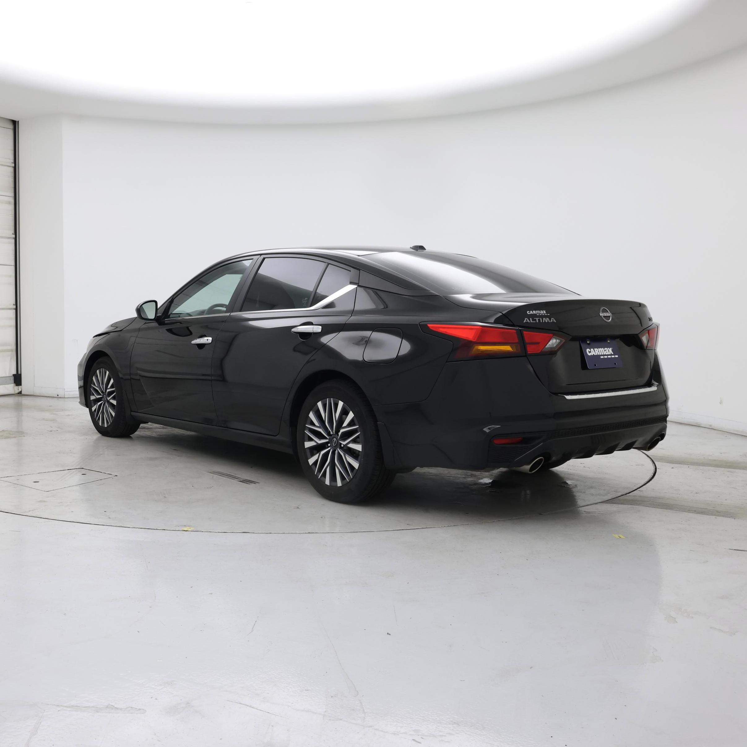 Thumbnail: 2023 Nissan Altima - 2