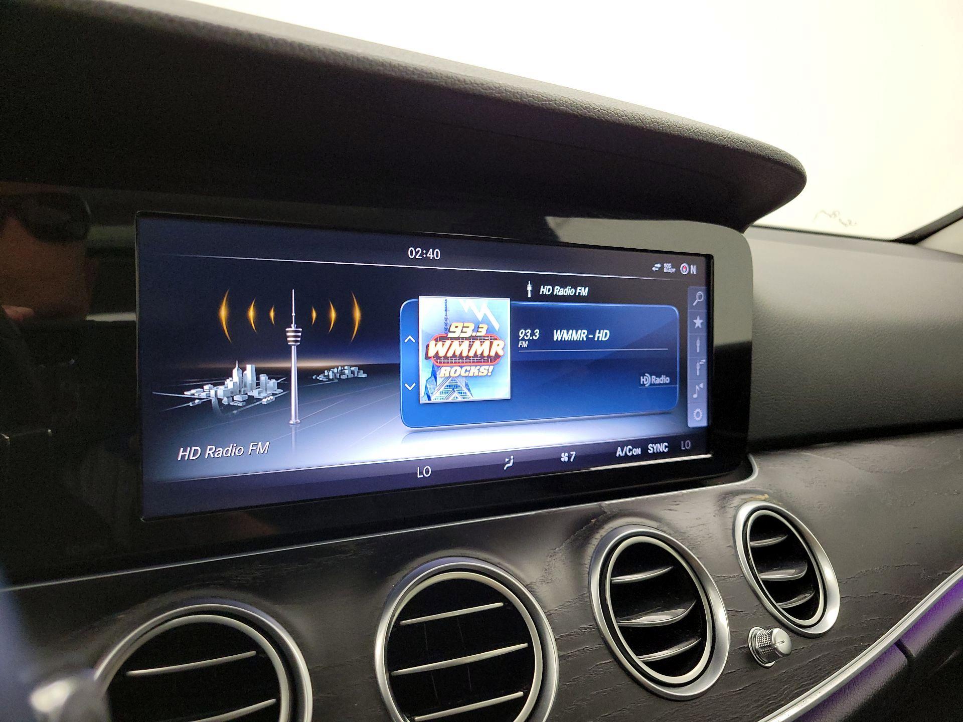 Thumbnail: 2017 Mercedes-Benz E-Class - 16