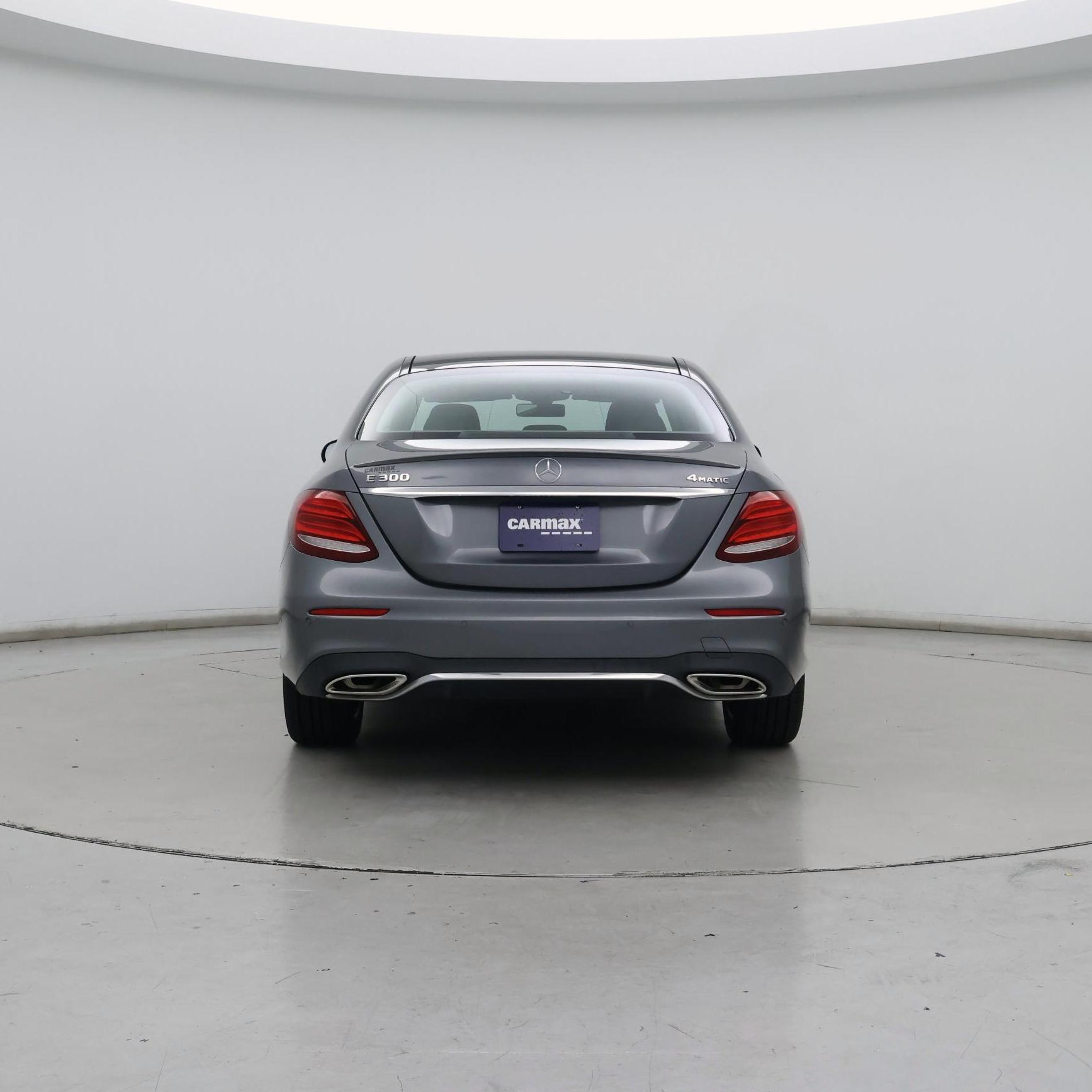 Thumbnail: 2017 Mercedes-Benz E-Class - 6