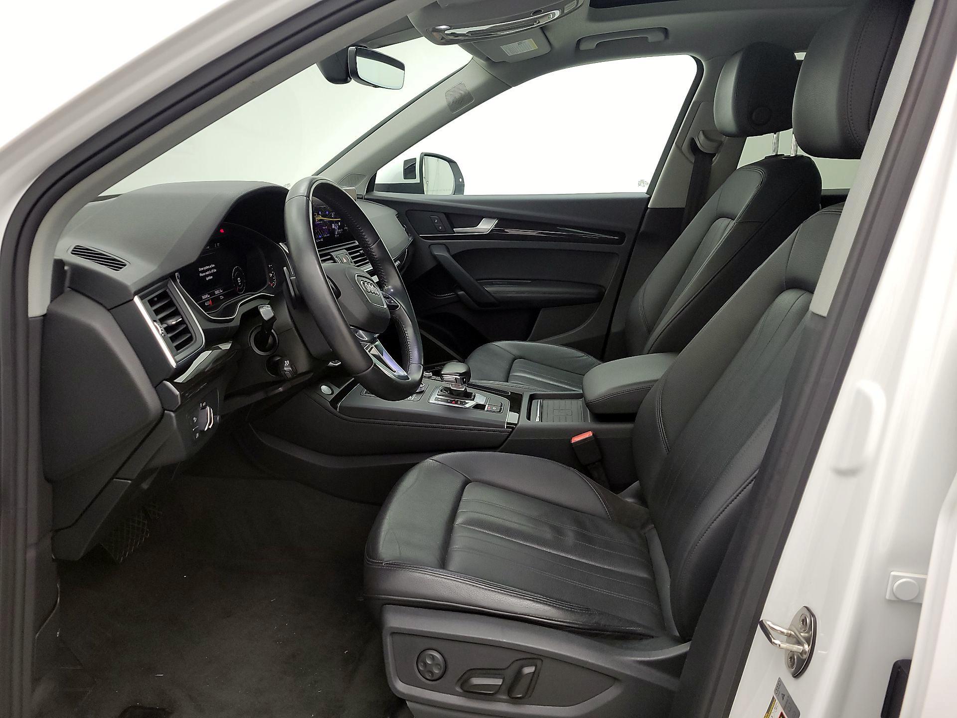 Thumbnail: 2019 Audi Q5 - 11