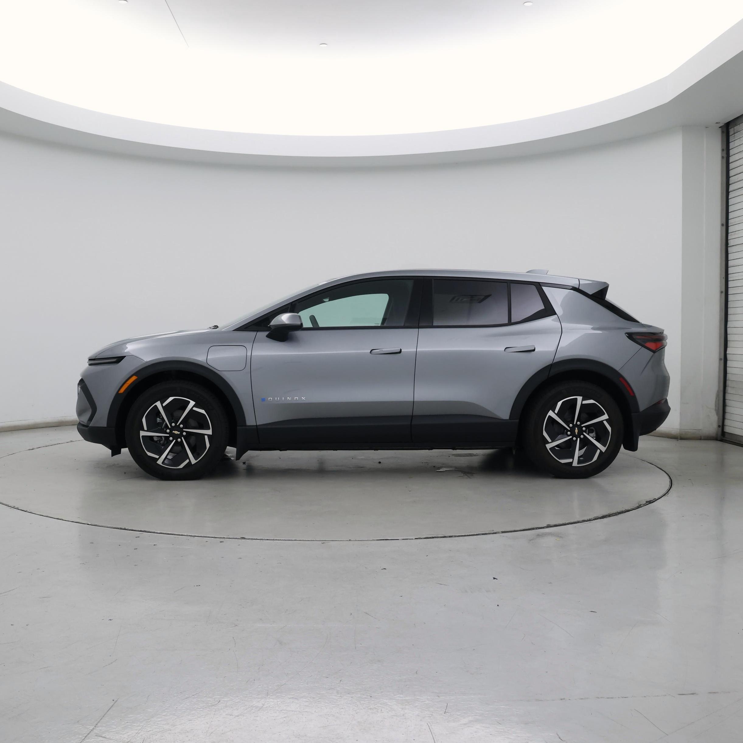 Thumbnail: 2025 Chevrolet Equinox - 3
